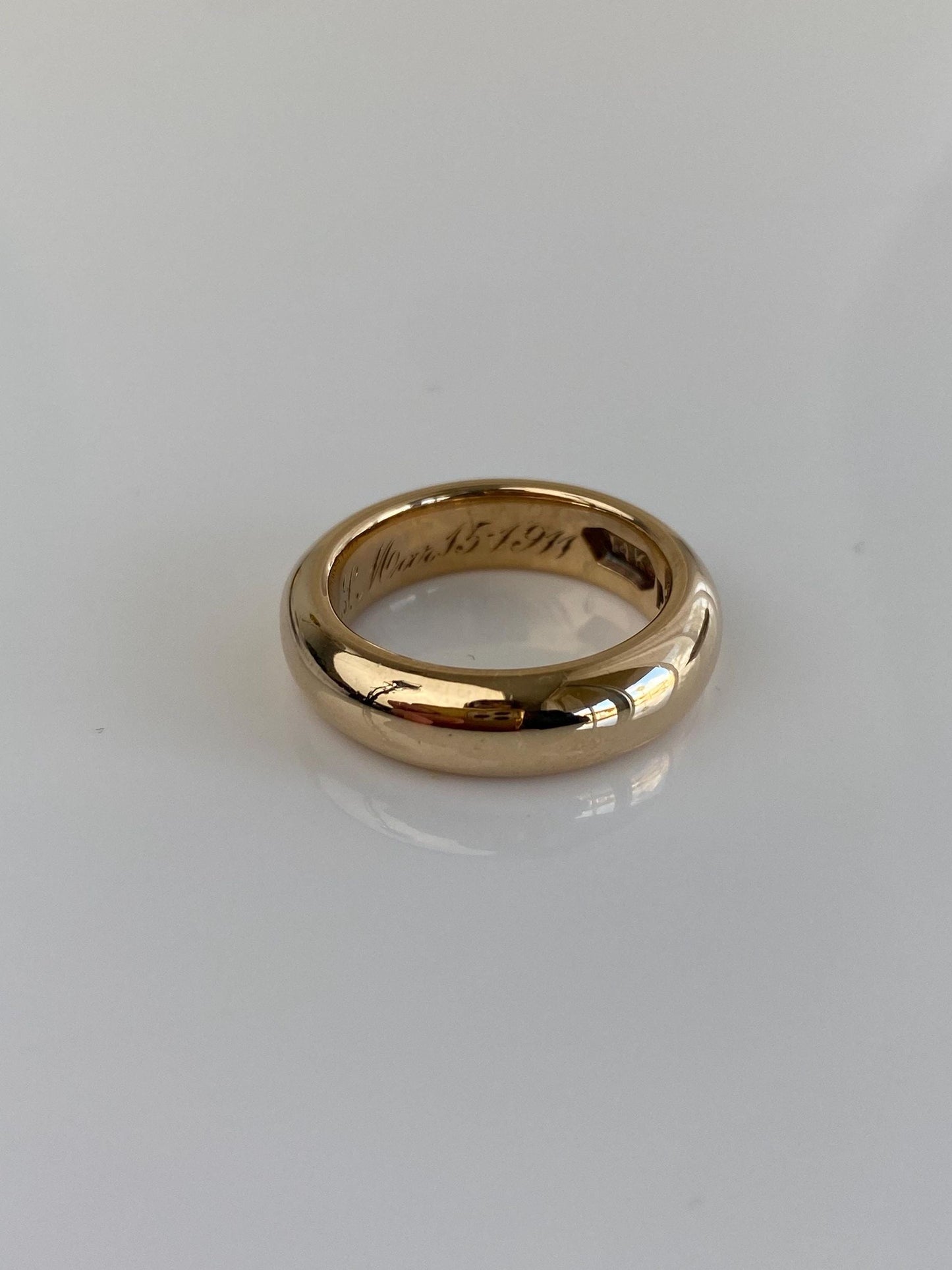 Vintage Solid 14k Yellow Gold Chunky Ring Band - Size 5