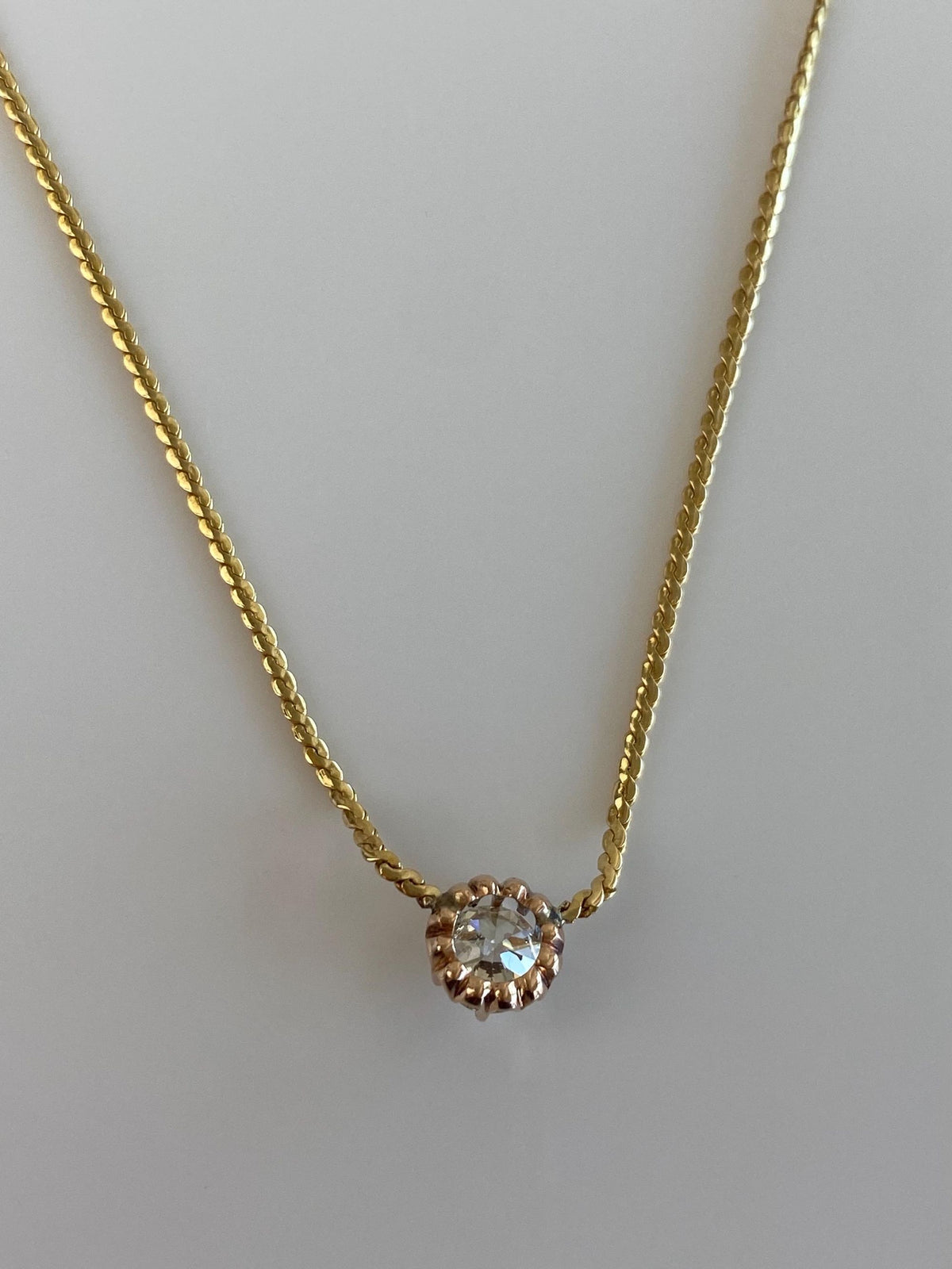 Vintage Solid 18k Yellow Gold Diamond Serpentine Chain Necklace - 15.25 inches