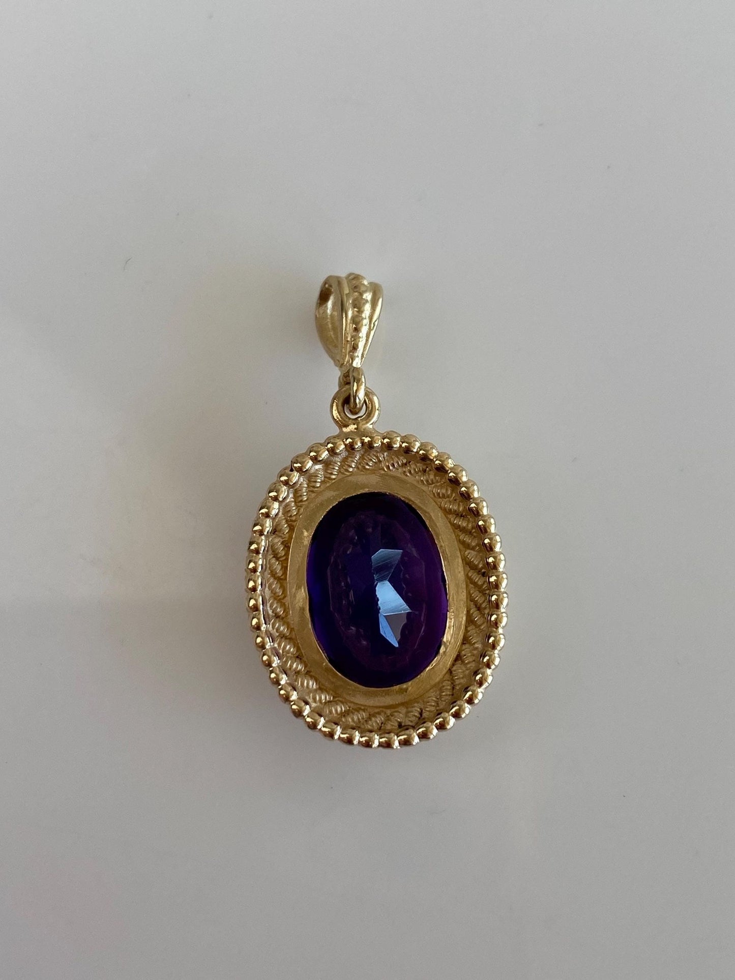 Vintage Solid 14k Yellow Gold Amethyst Charm