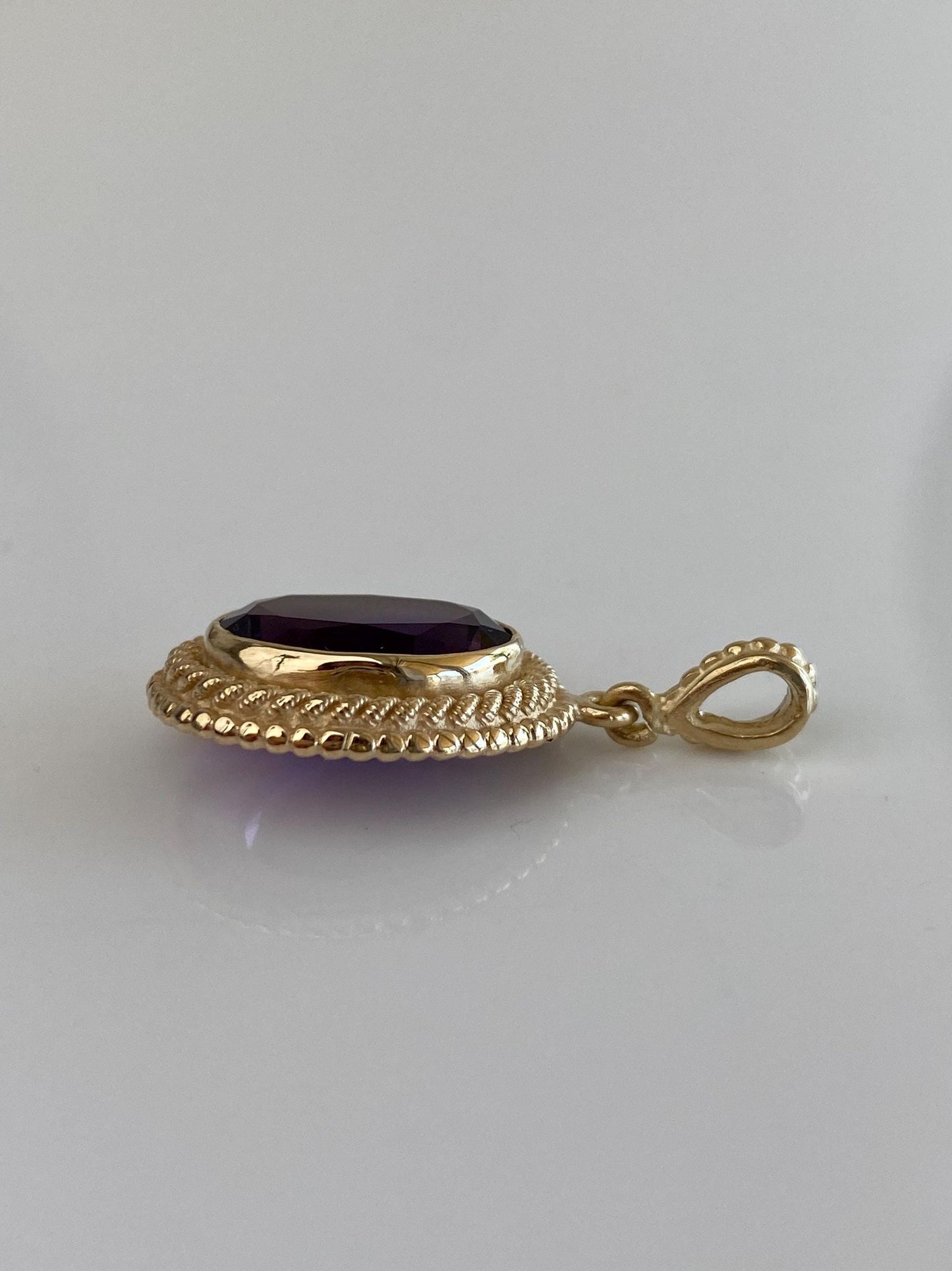 Vintage Solid 14k Yellow Gold Amethyst Charm