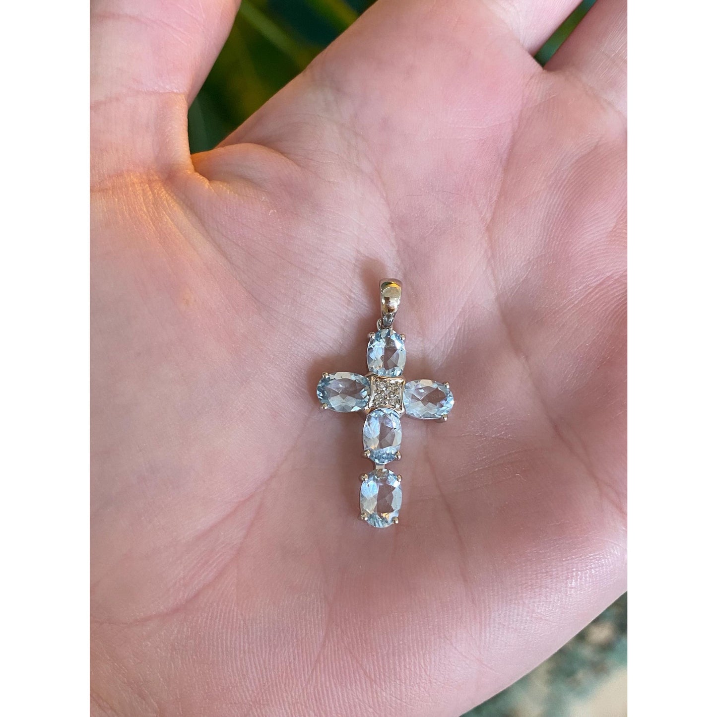 Vintage 10k White Gold Clear Sapphire Aquamarine Cross Charm