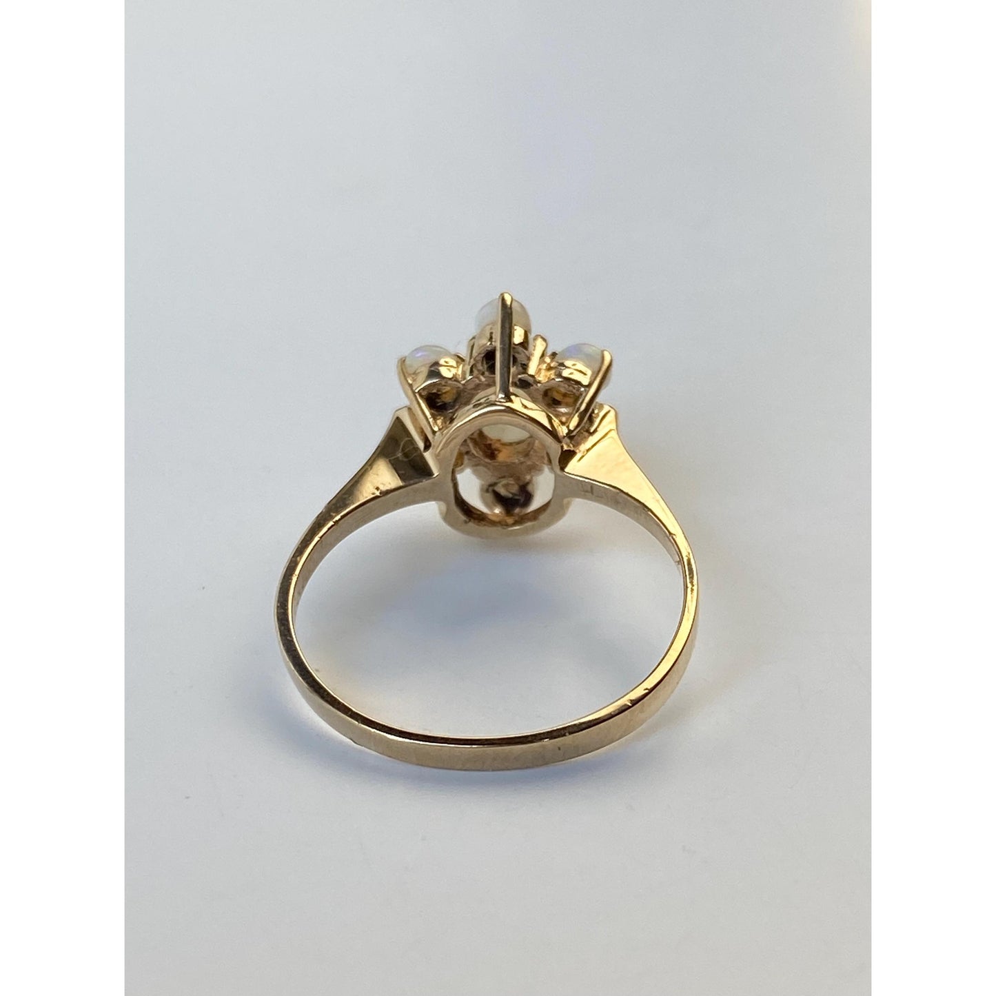 Vintage Solid 10k Yellow Gold Opal Halo Ring - Size 4.5