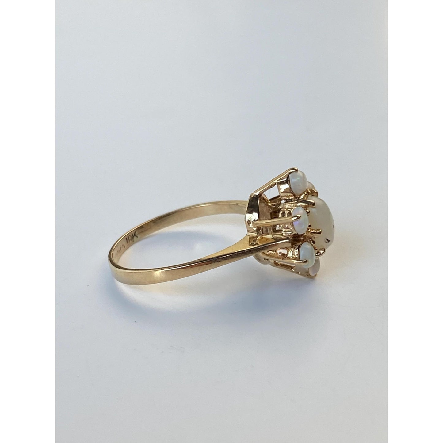 Vintage Solid 10k Yellow Gold Opal Halo Ring - Size 4.5