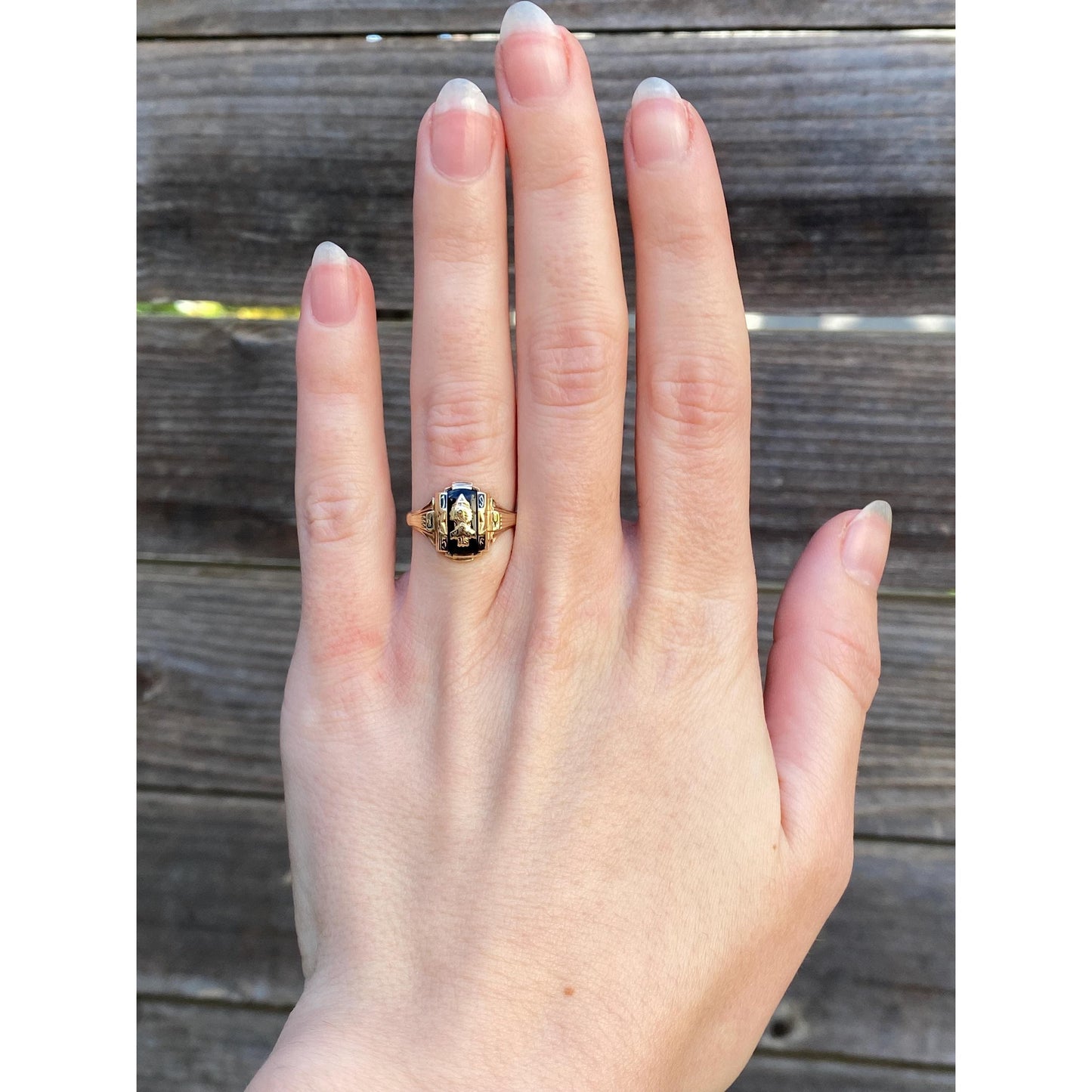 Vintage Solid 10k Yellow Gold 1956 Class Ring - Size 5.5