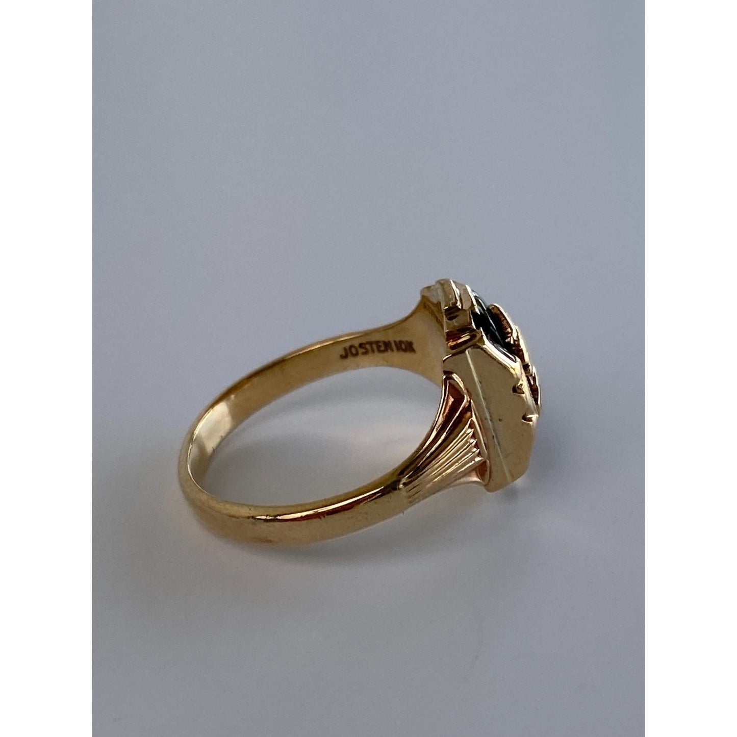 Vintage Solid 10k Yellow Gold 1956 Class Ring - Size 5.5