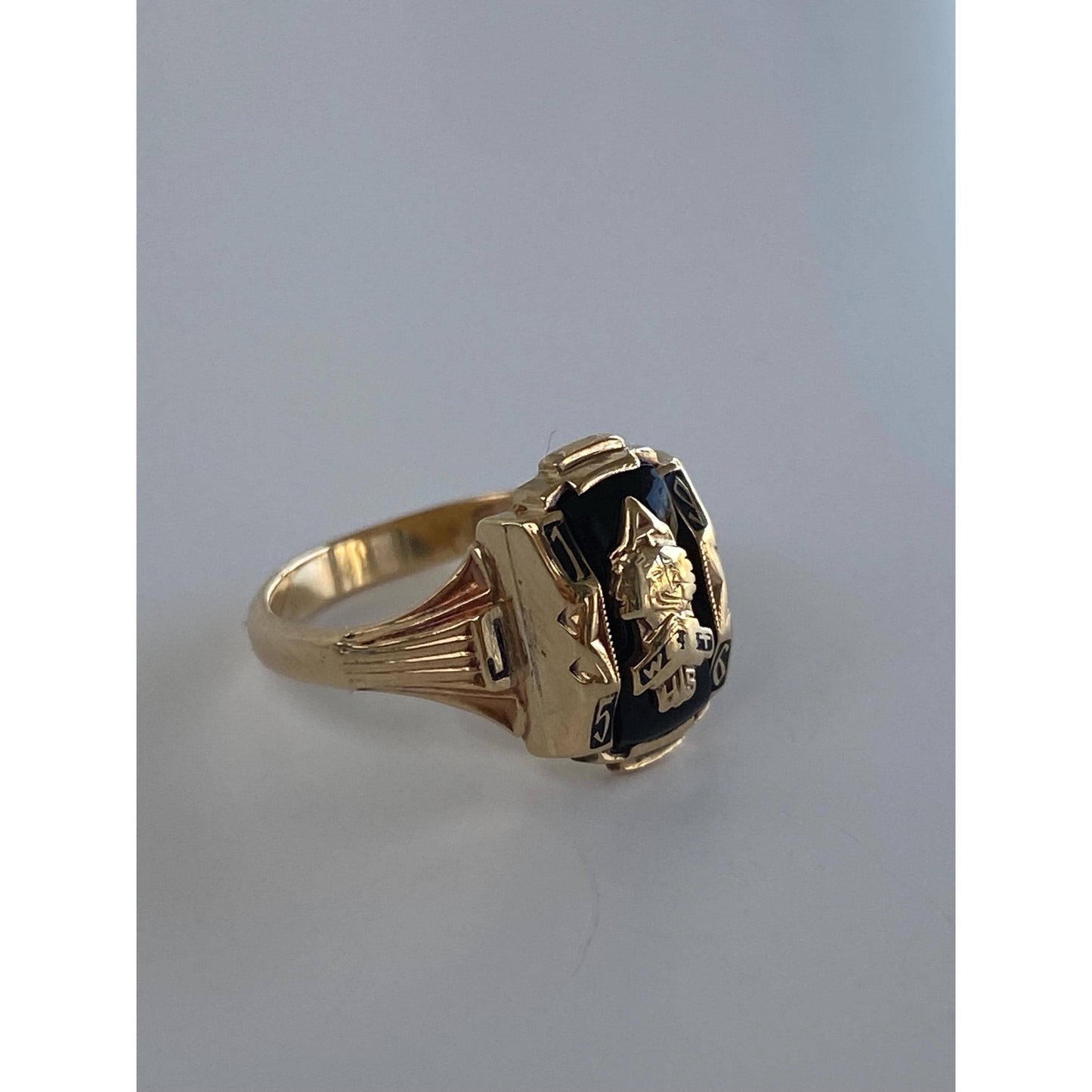 Vintage Solid 10k Yellow Gold 1956 Class Ring - Size 5.5