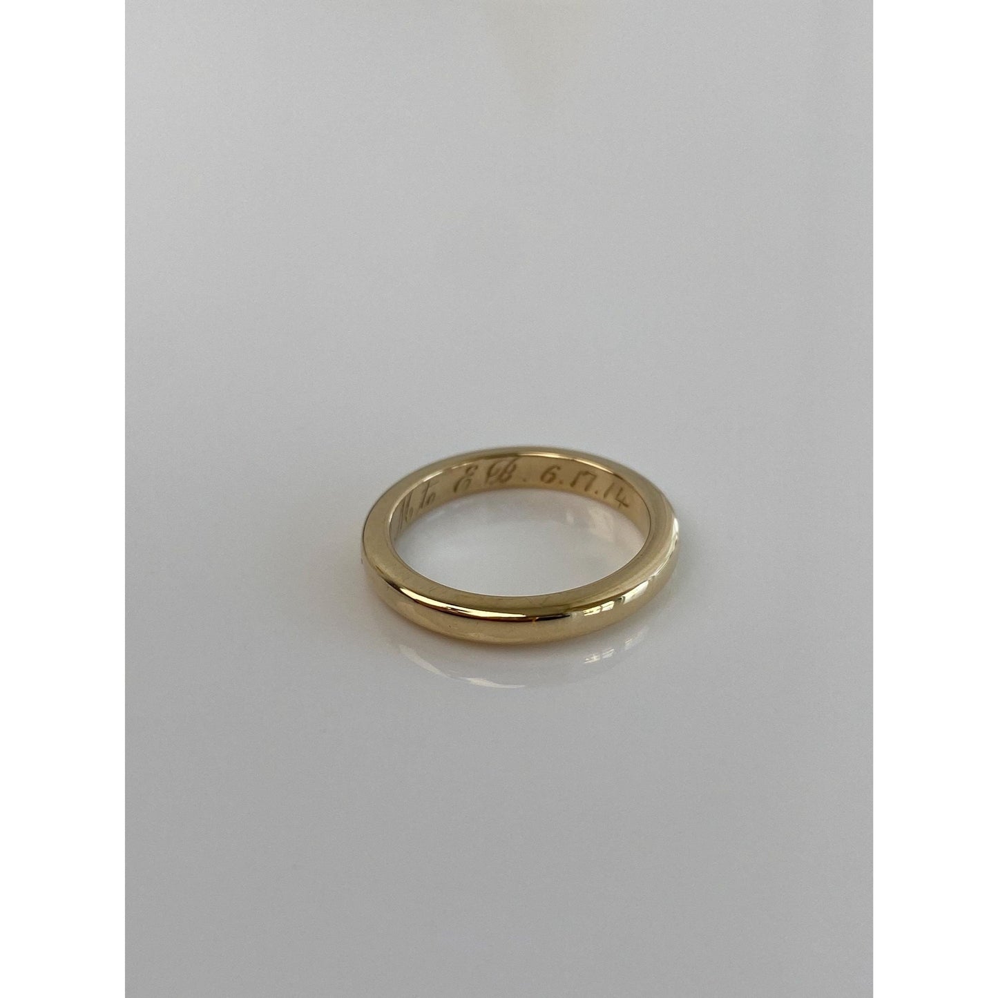 Vintage Solid 14k Yellow Gold Ring Band - Size 5.25