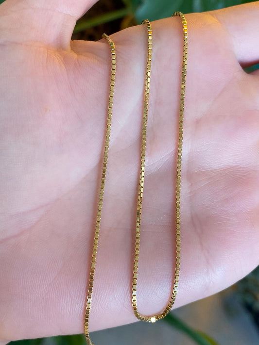 Vintage Solid 14k Yellow Gold Box Chain Necklace - 18 inches