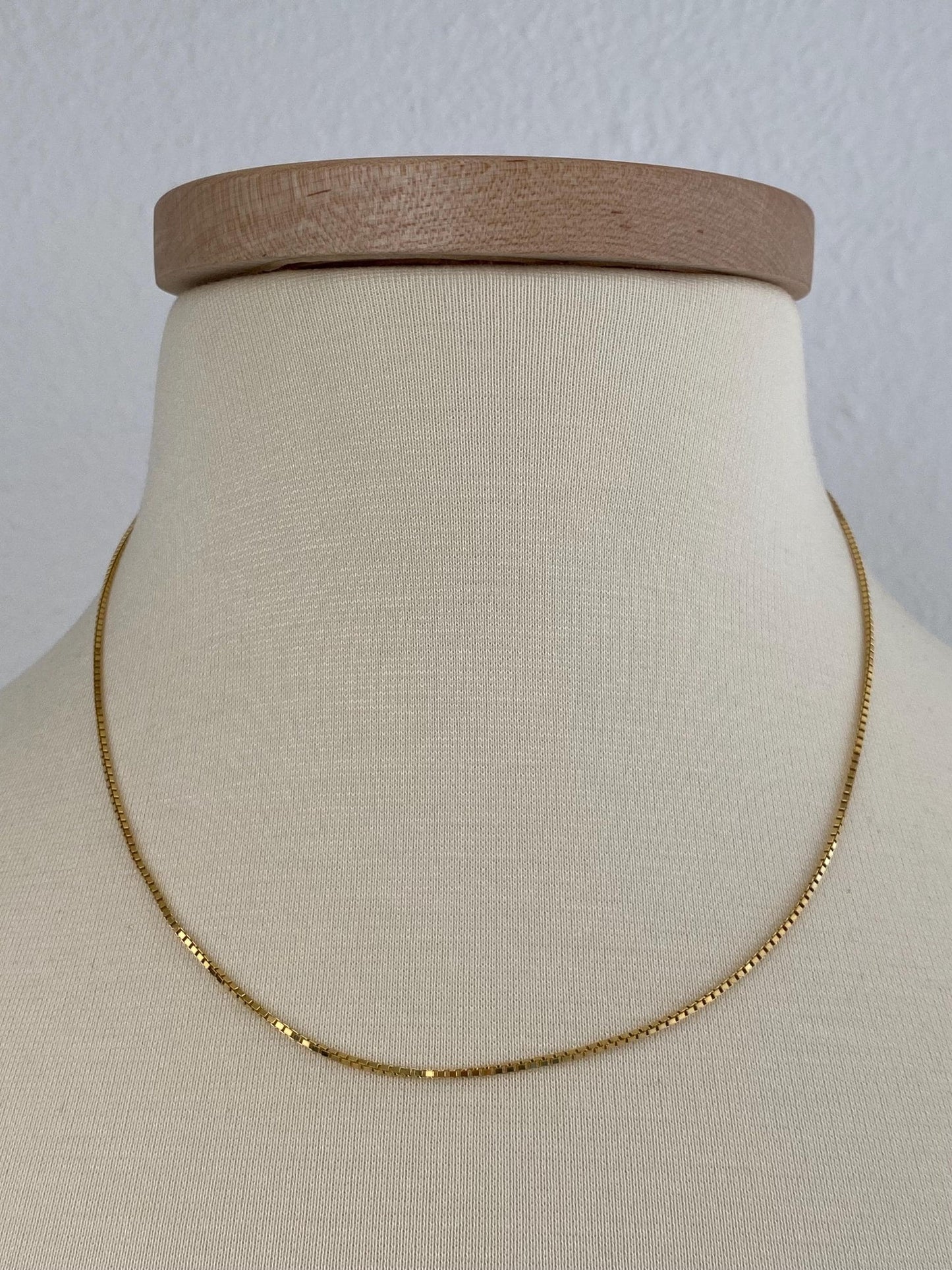Vintage Solid 14k Yellow Gold Box Chain Necklace - 18 inches