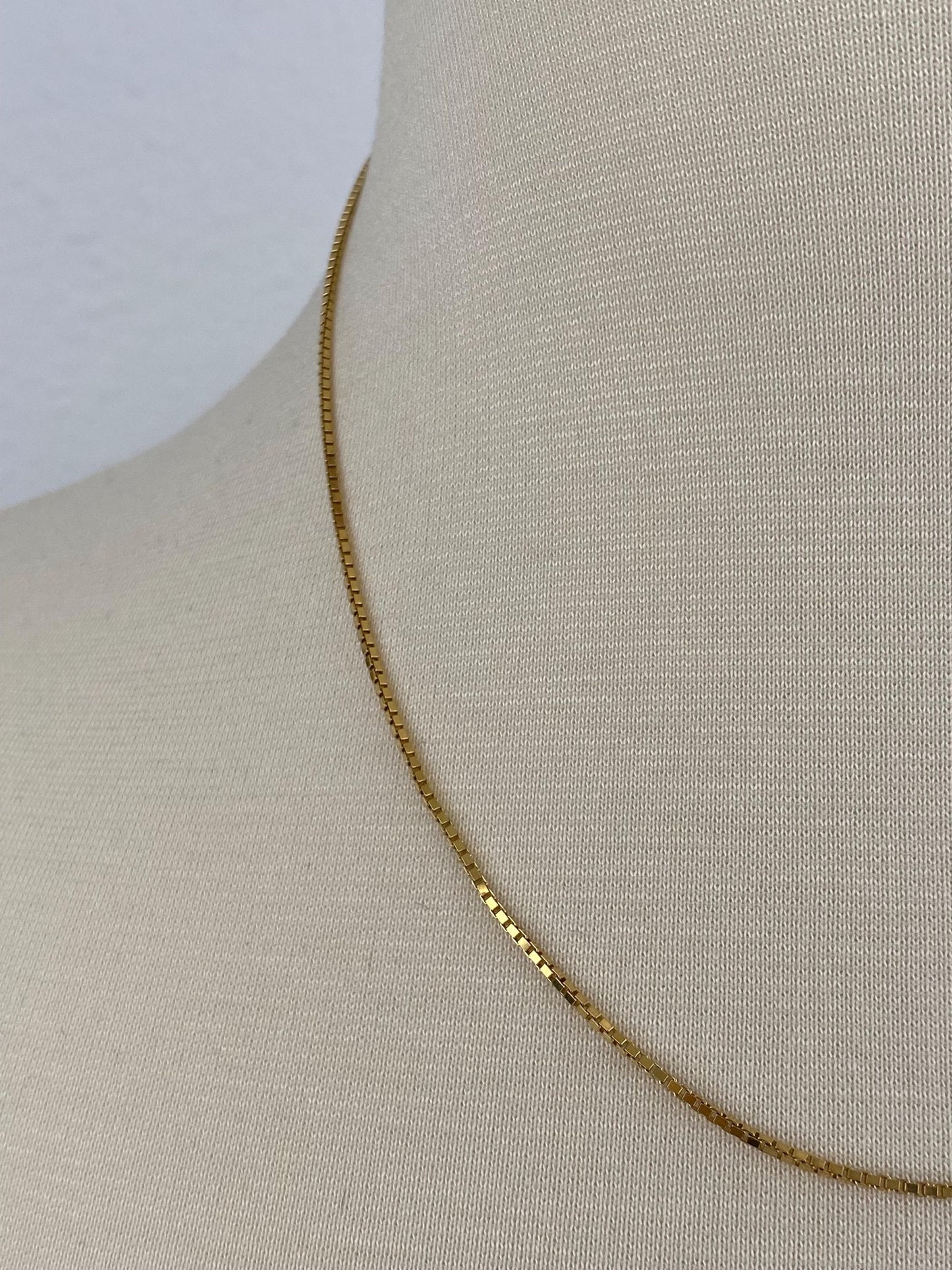 Vintage Solid 14k Yellow Gold Box Chain Necklace - 18 inches