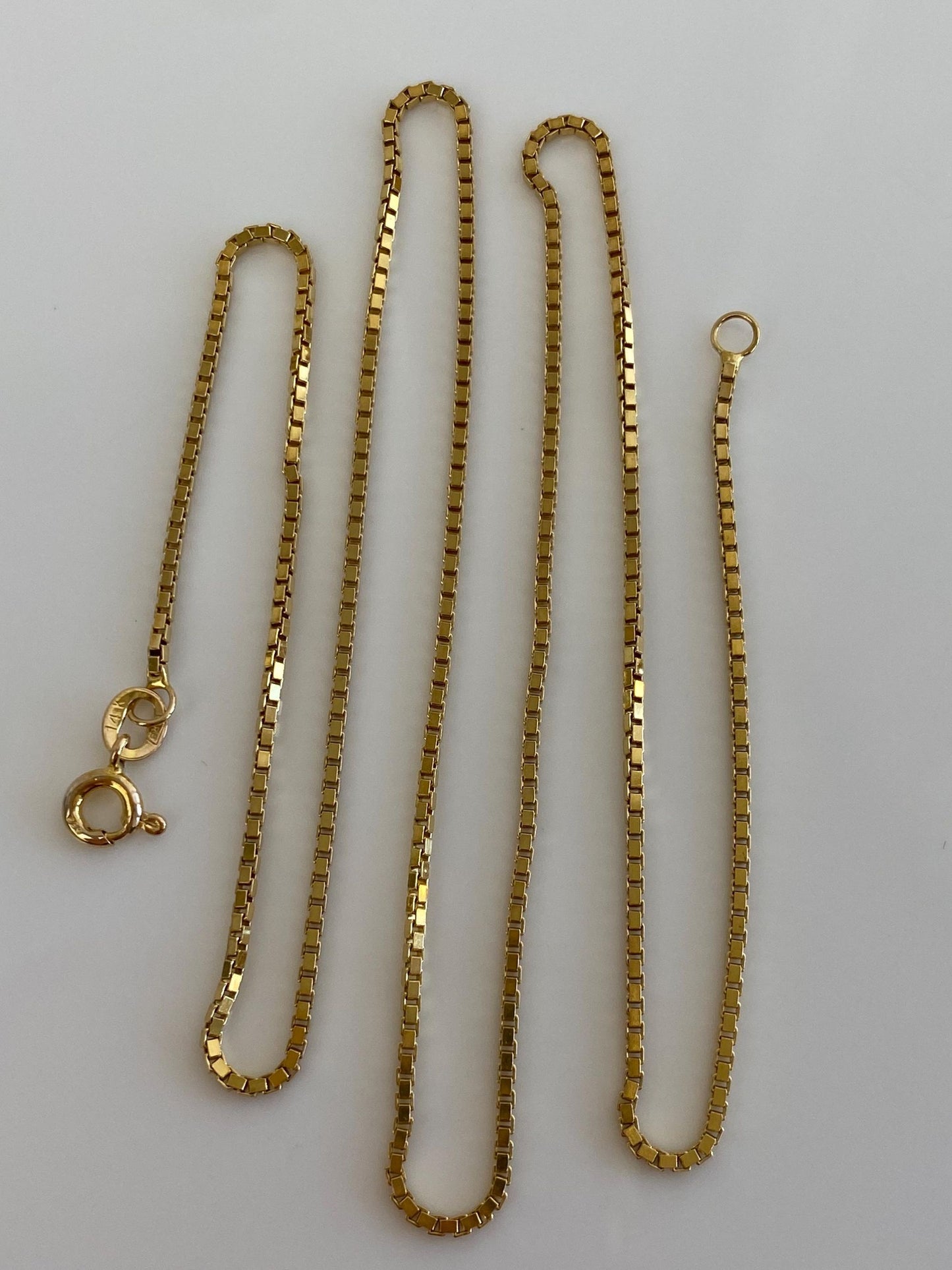 Vintage Solid 14k Yellow Gold Box Chain Necklace - 18 inches