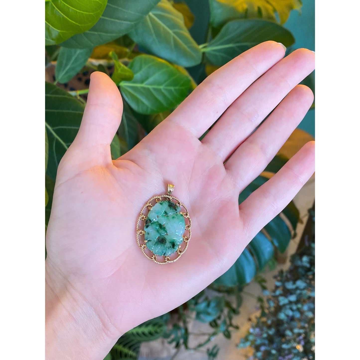 Vintage Solid 14k Yellow Gold Carved Jade Charm