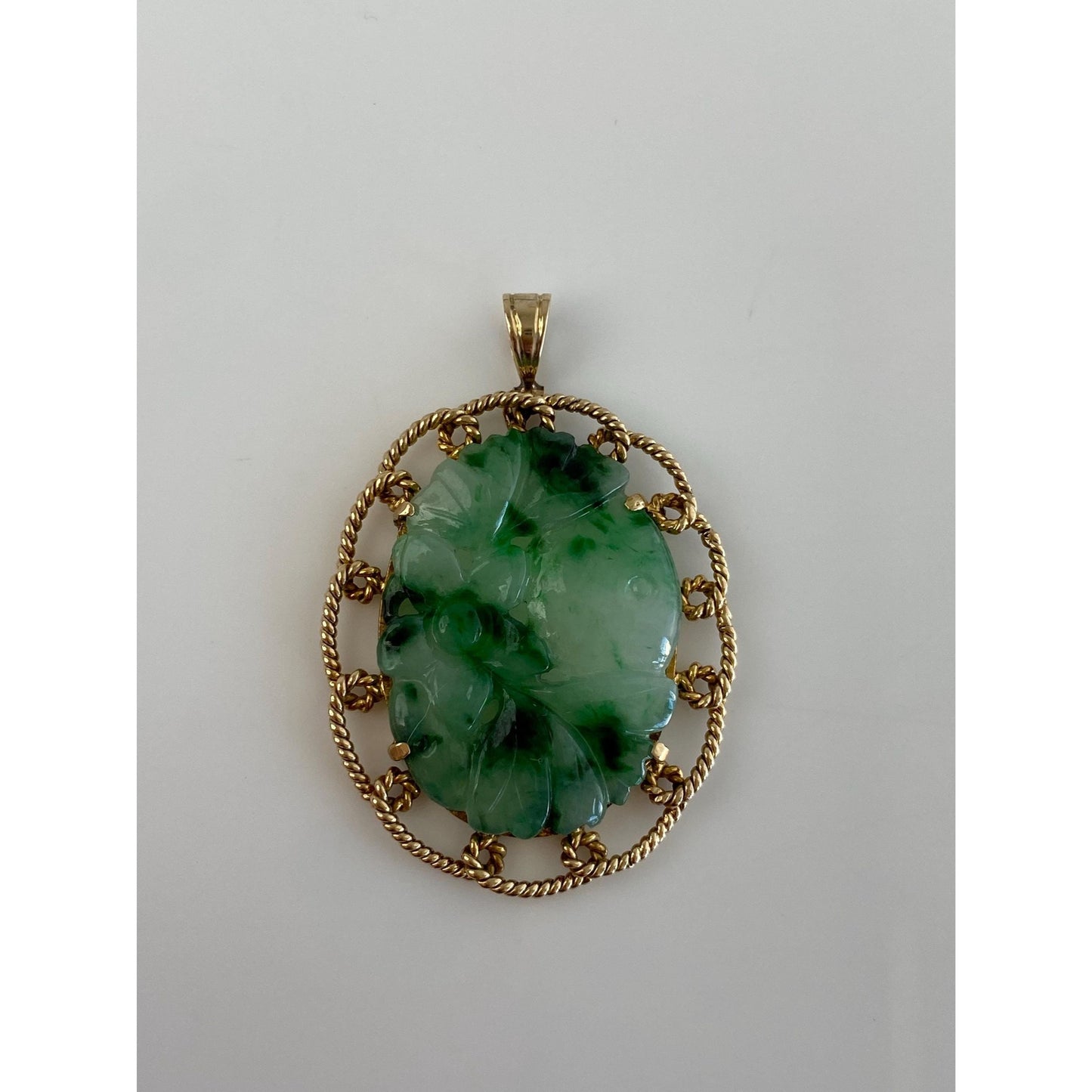 Vintage Solid 14k Yellow Gold Carved Jade Charm