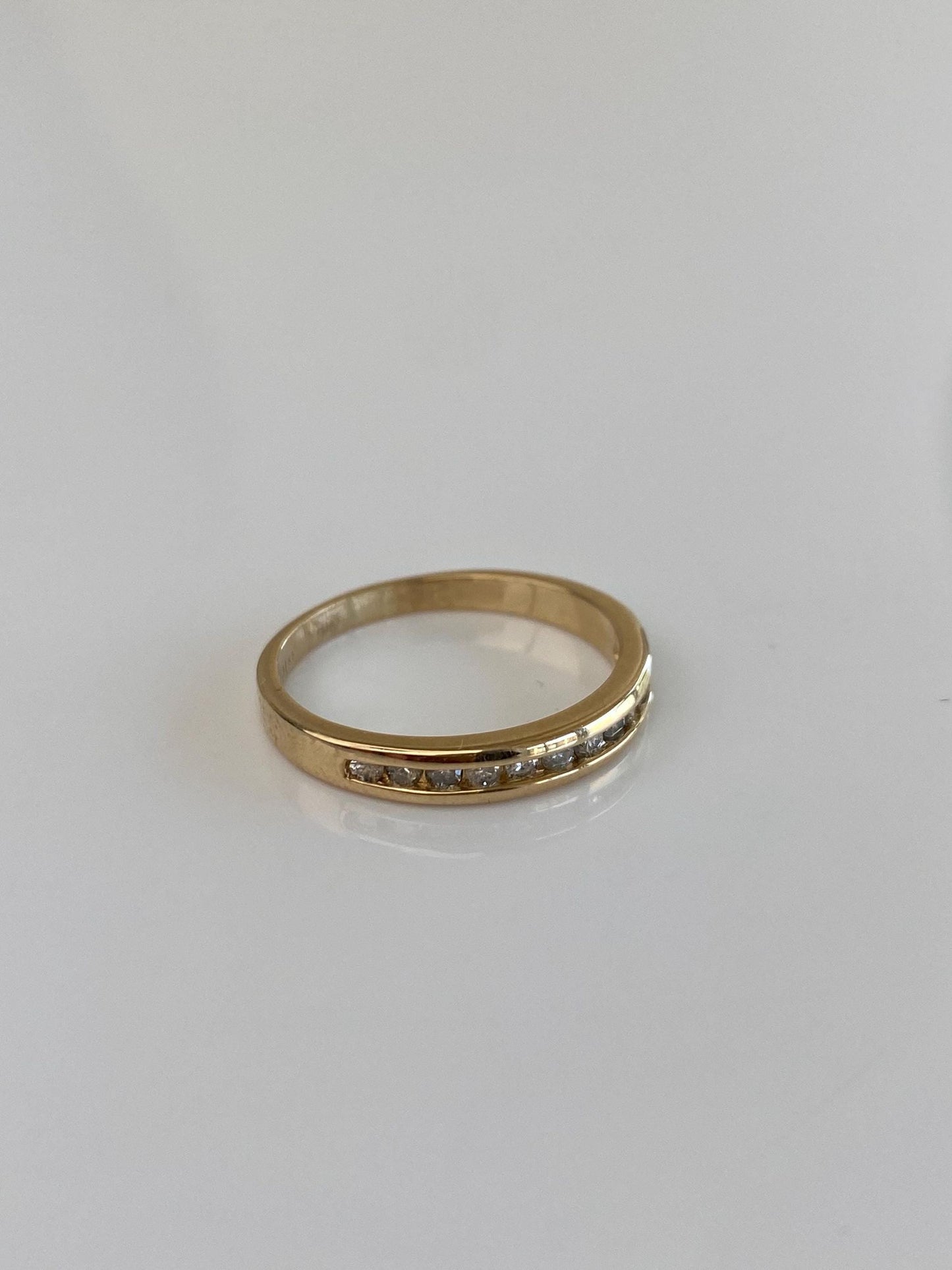 Vintage Solid 14k Yellow Gold Diamond Ring Band - Size 6.75