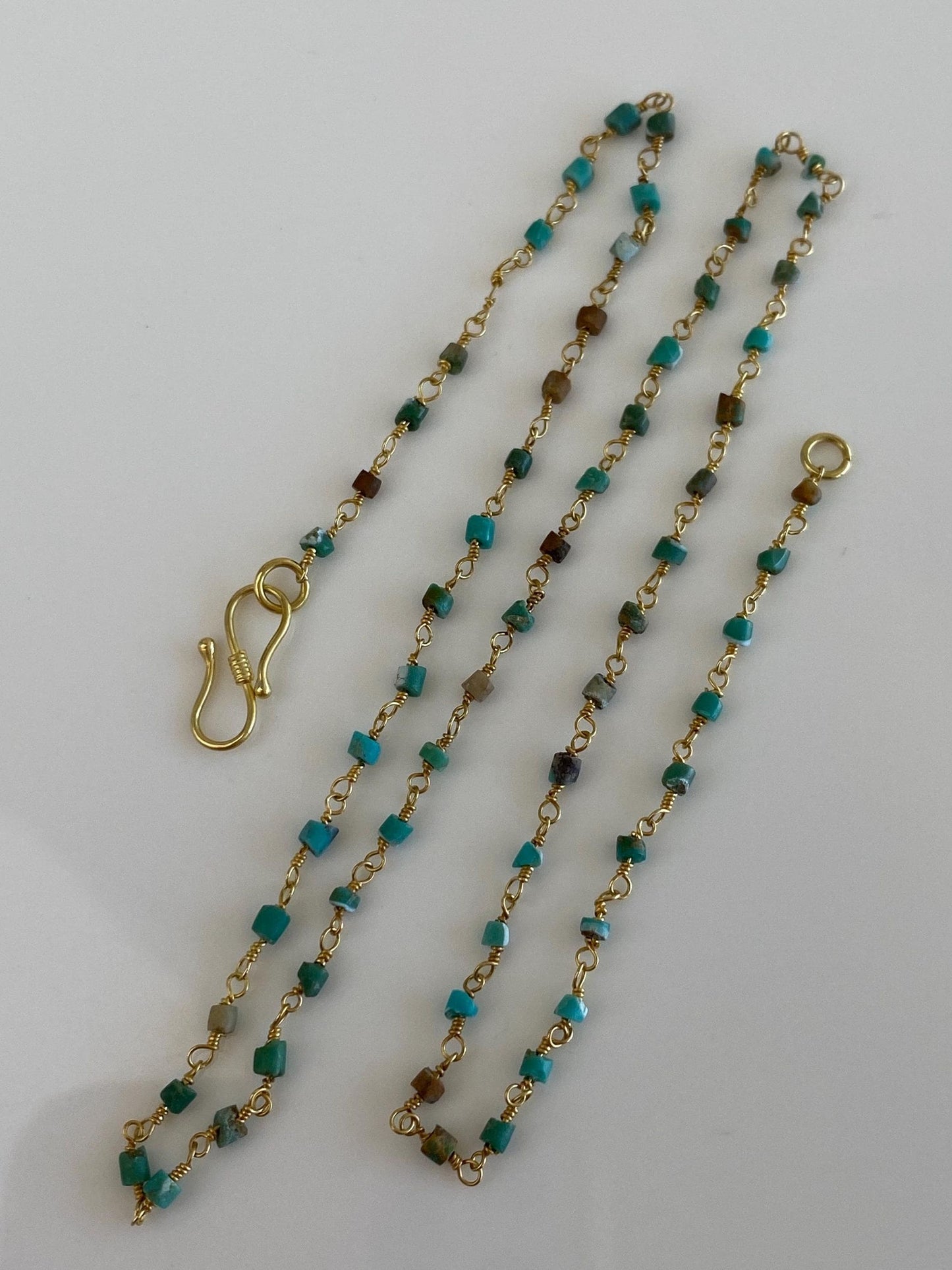 Vintage Solid 18k Yellow Gold Wire Wrapped Turquoise Bead Necklace - 16 inches