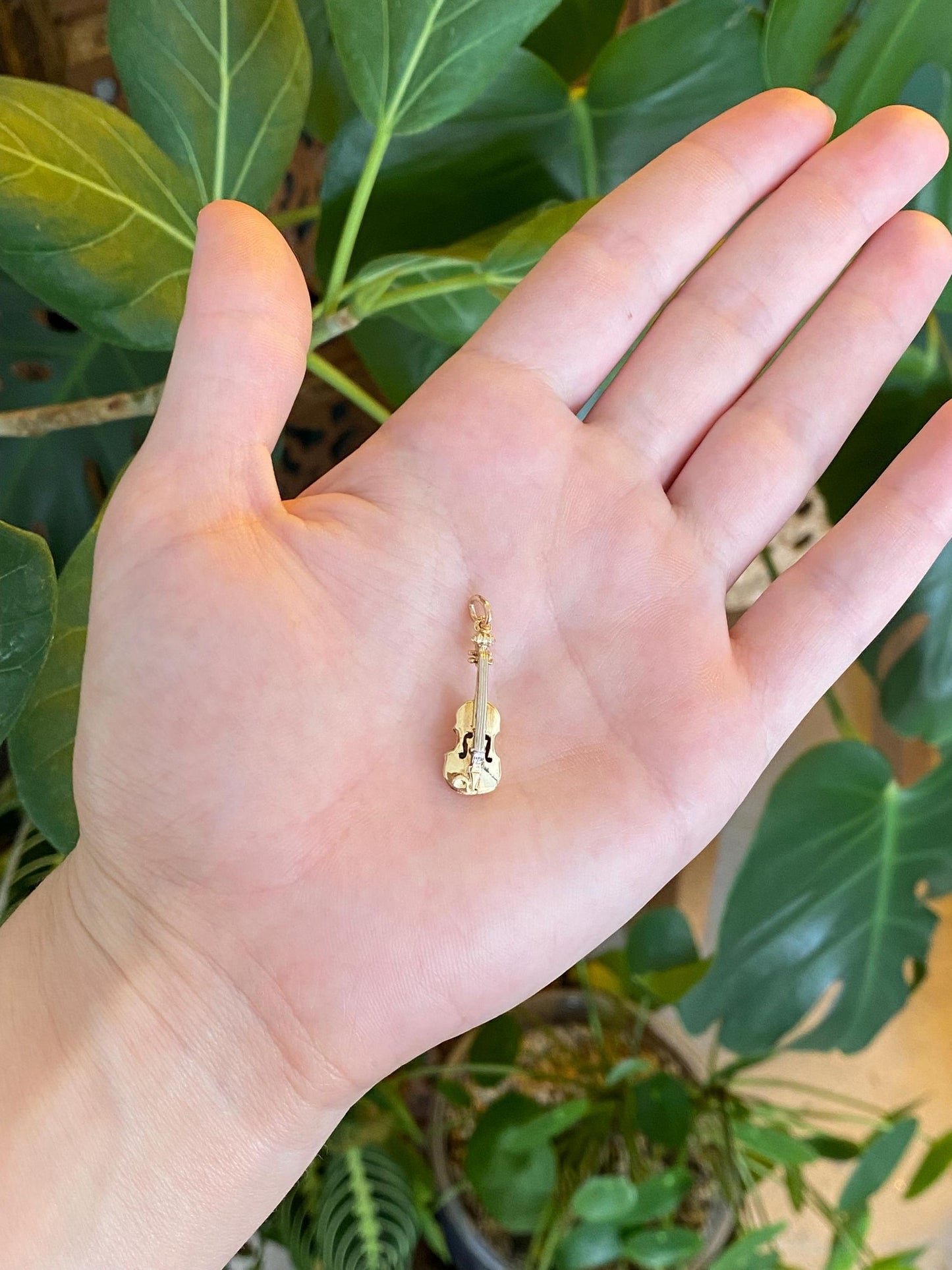 Vintage 14k White & Yellow Gold Violin Charm