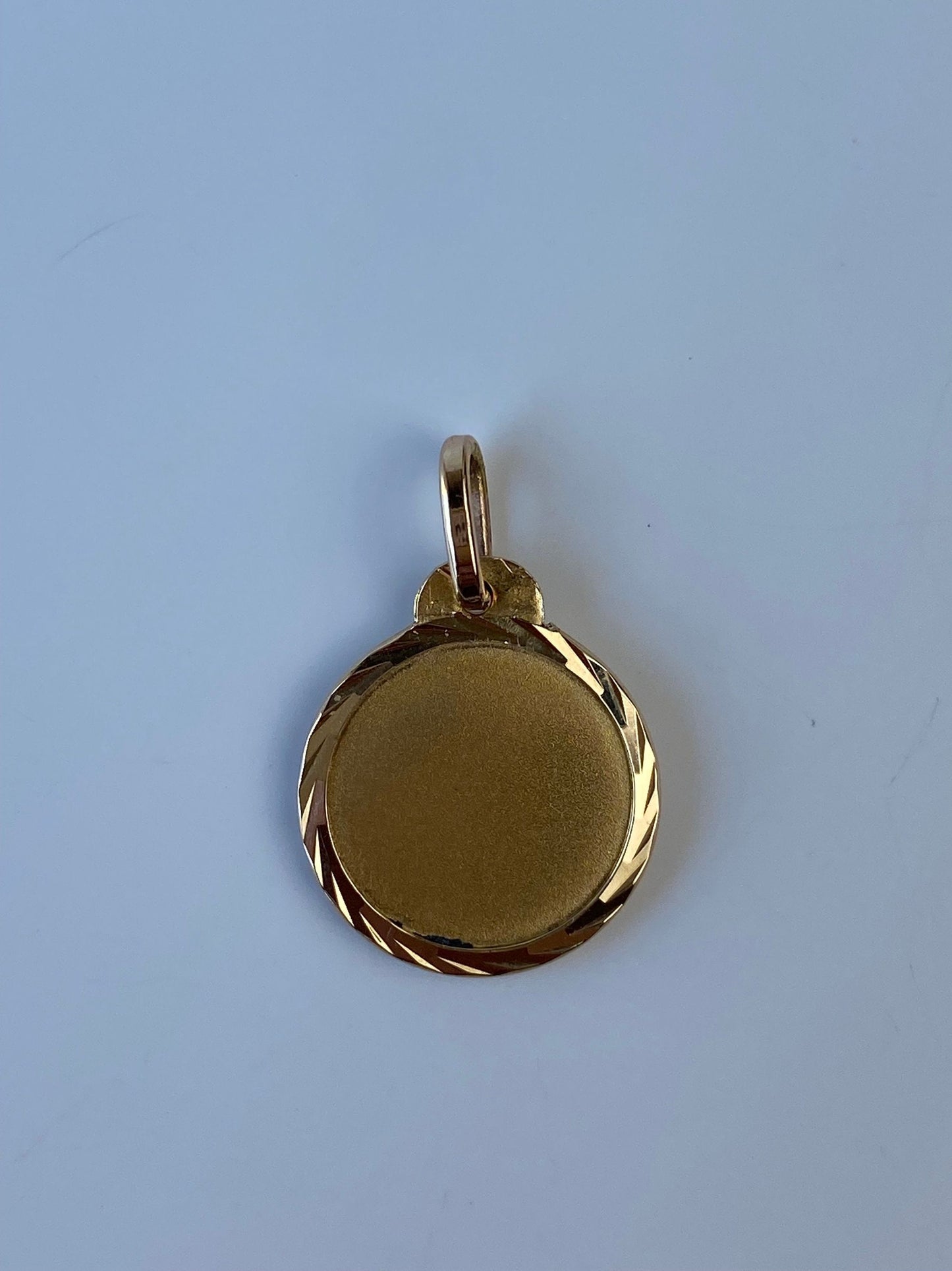 Vintage Solid 14k Yellow Gold Aquarius Zodiac Charm