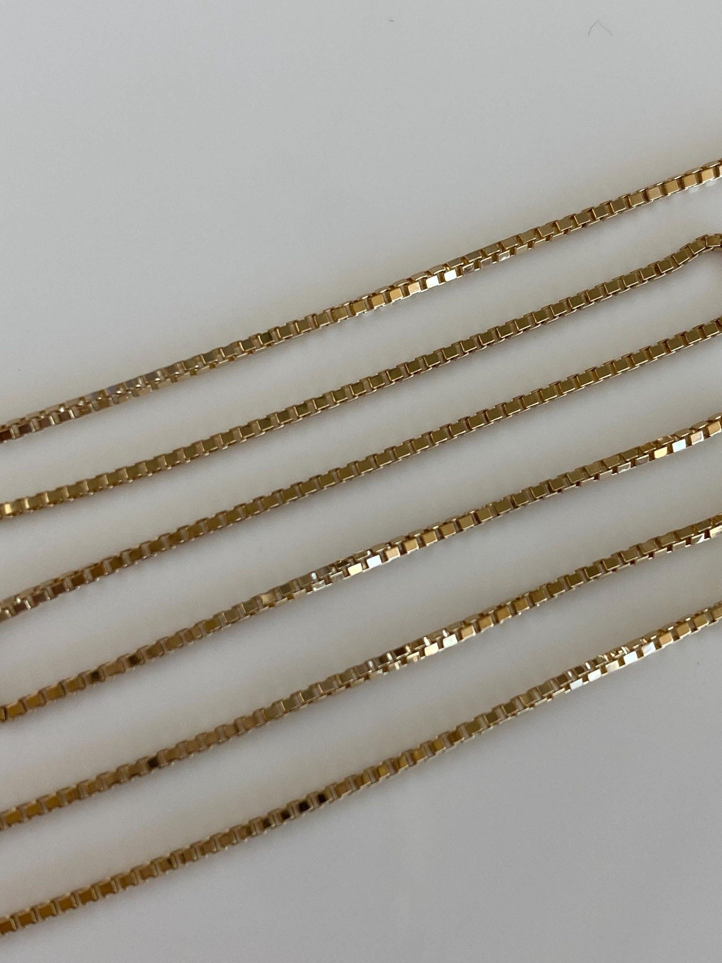 Vintage Solid 14k Yellow Gold Box Chain Necklace - 13.75 inches