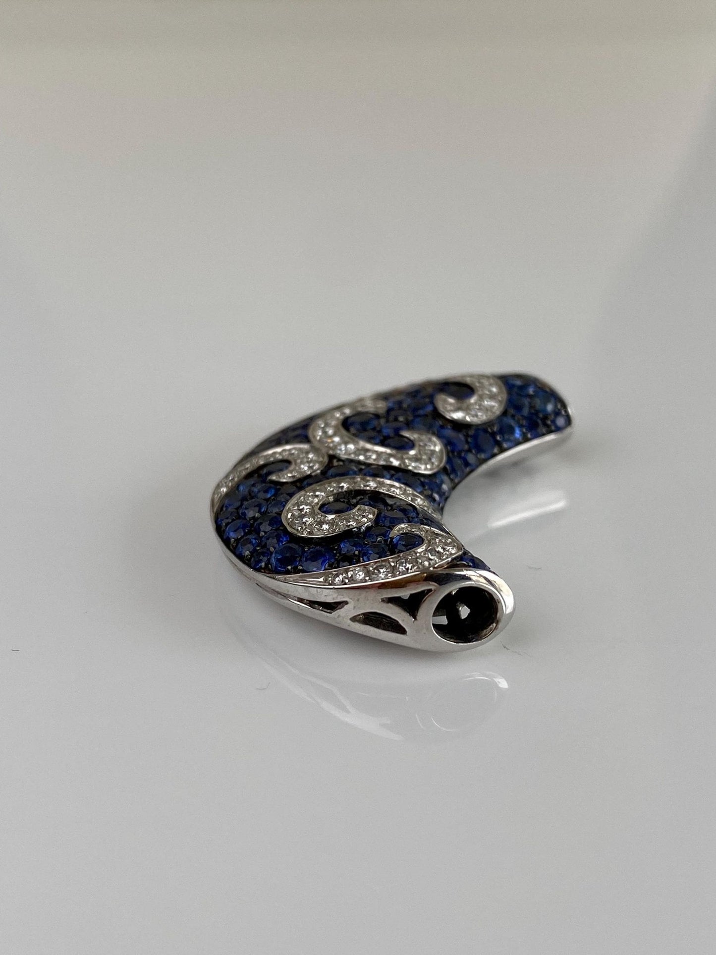 Vintage Solid 18k White Gold Diamond Blue Spinel Slide Charm