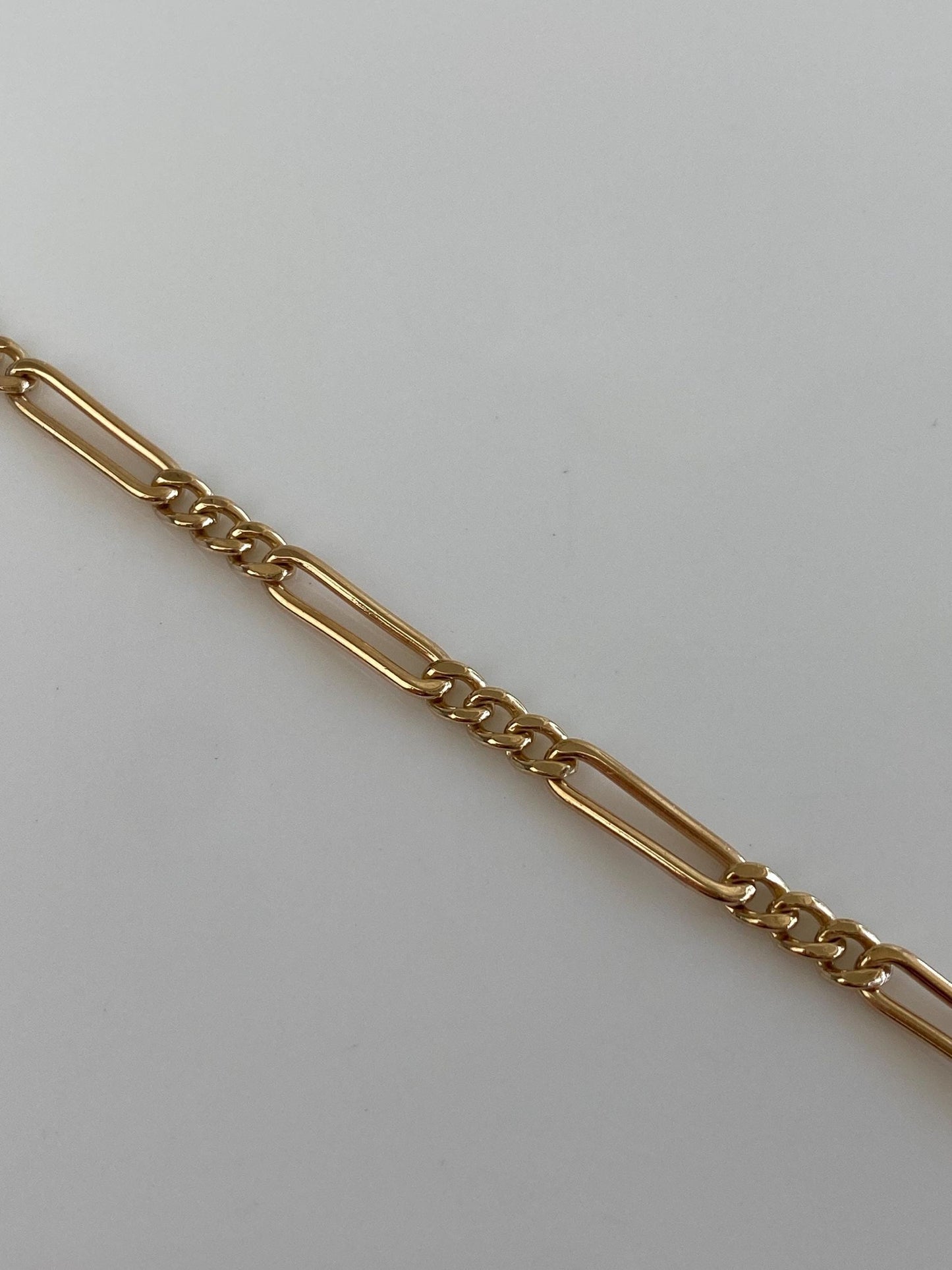 Vintage Solid 14k Yellow Gold Figaro Style Chain Bracelet - 7 inches