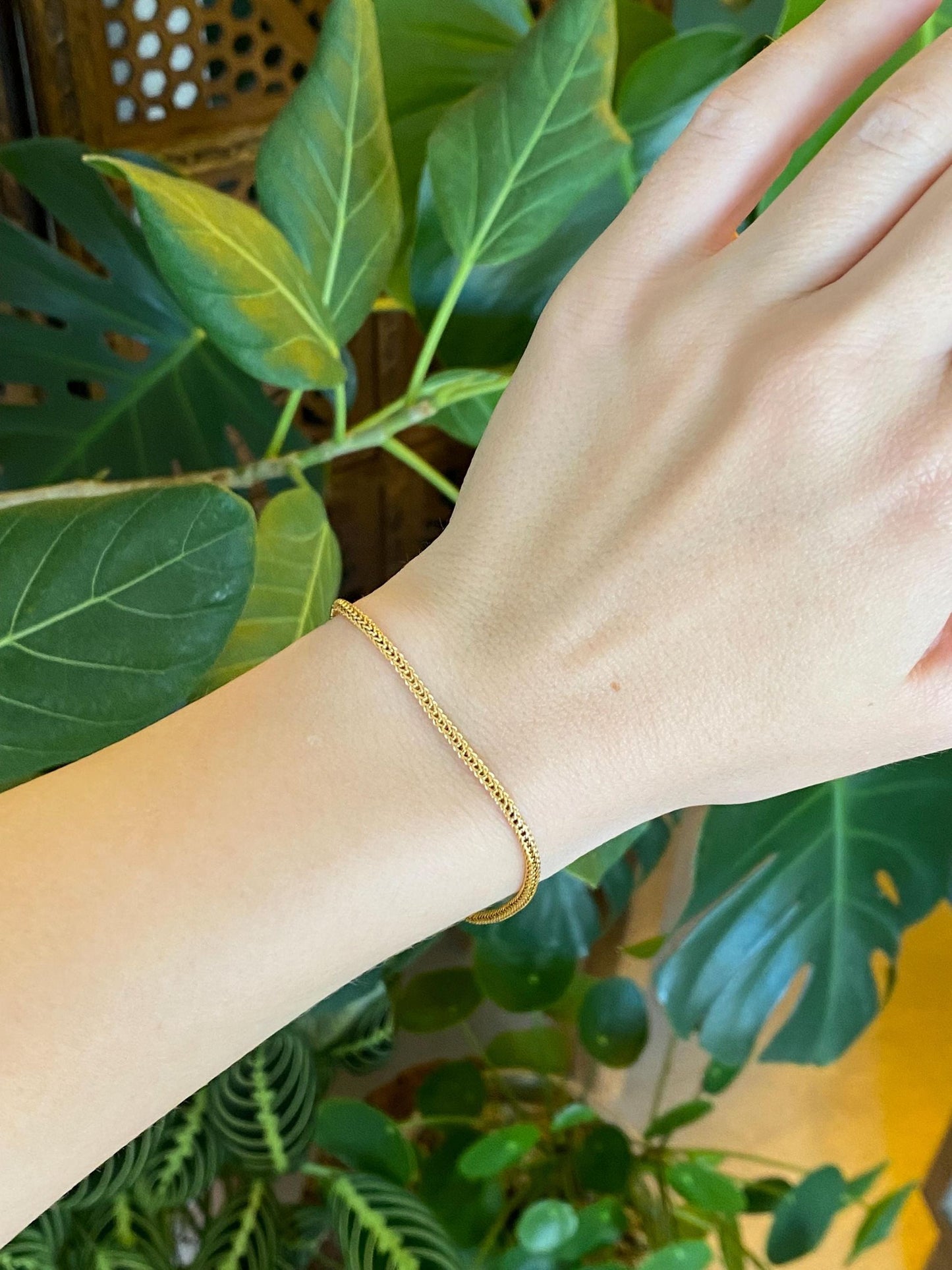 Solid 12k Yellow Gold Rounded Wheat Fancy Chain Bracelet - 7 inches