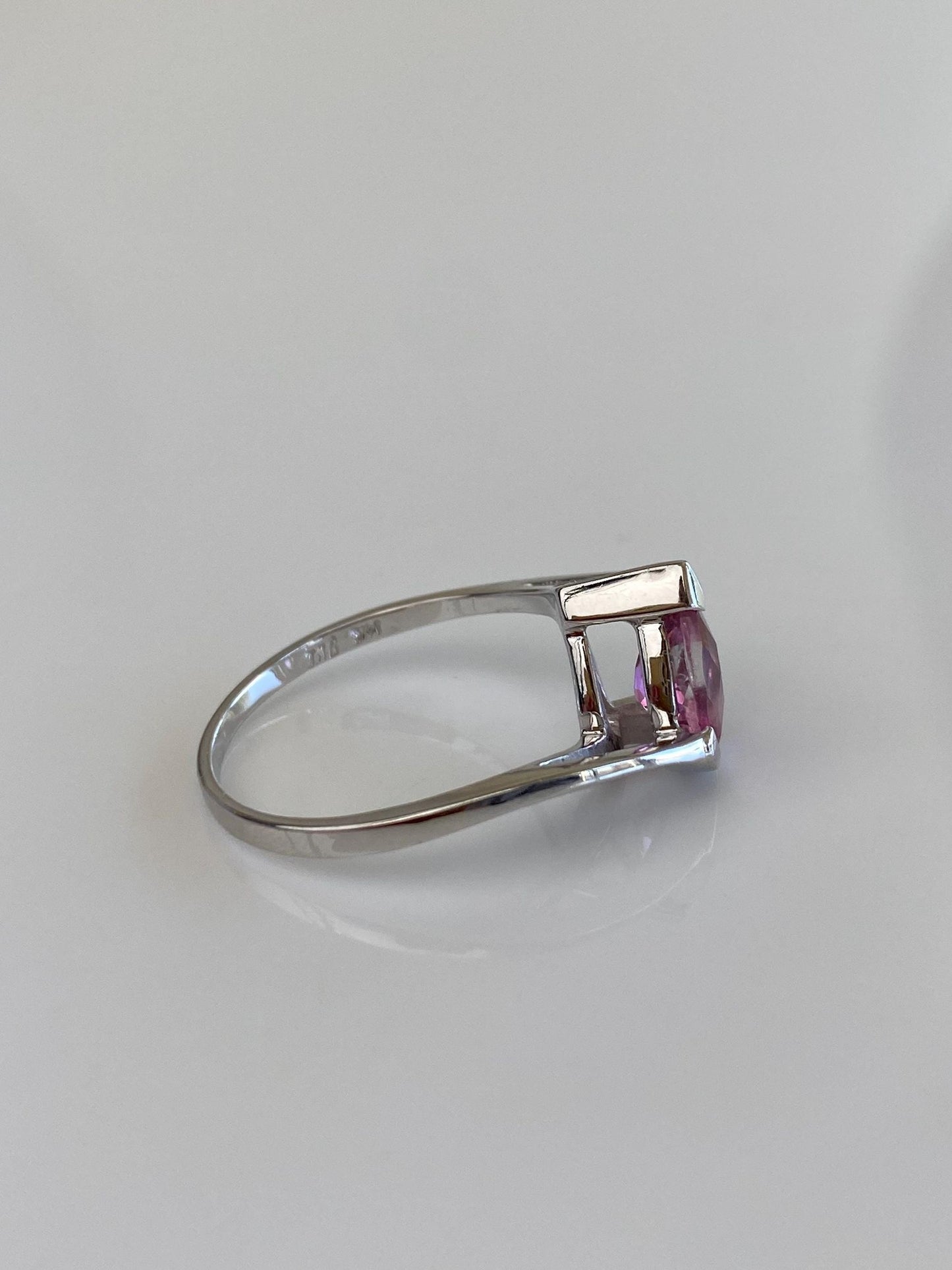 Vintage Solid 14k White Gold Rose Cut Pink Sapphire Teardrop Ring - Size 6.25