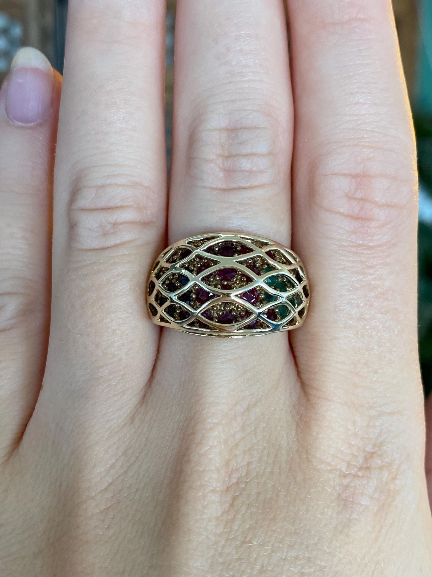 Vintage Solid 10k Yellow Gold Ruby Emerald Sapphire Caged Ring Band - Size 7