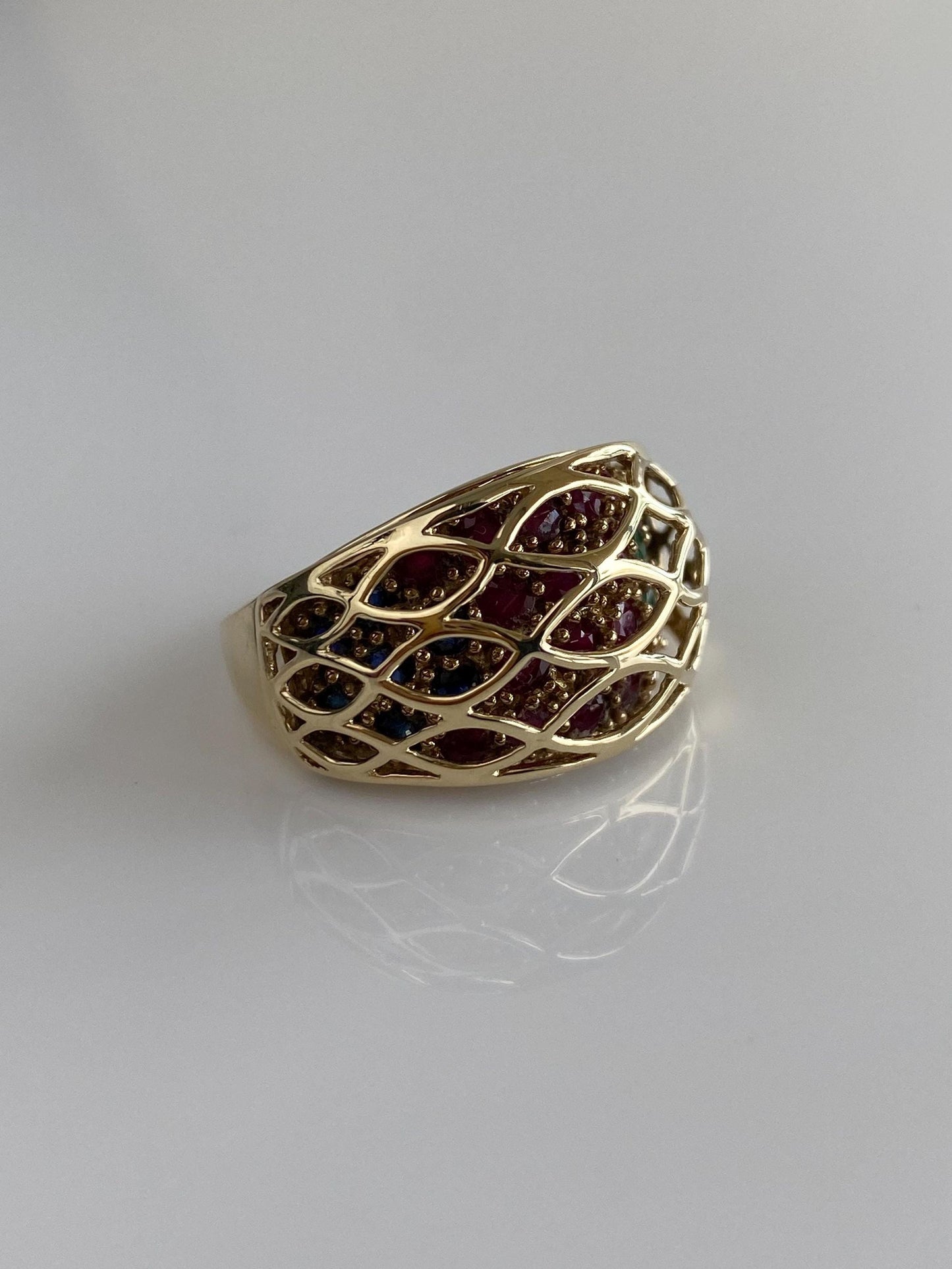 Vintage Solid 10k Yellow Gold Ruby Emerald Sapphire Caged Ring Band - Size 7