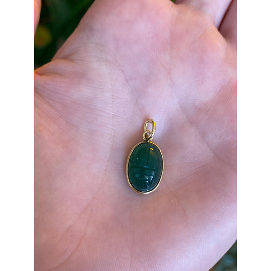 Vintage Solid 14k Yellow Gold Green Chalcedony Carved Scarab Charm