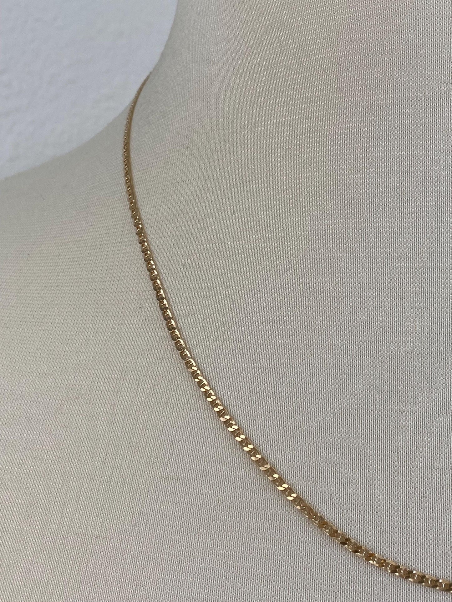 Vintage Solid 14k Yellow Gold Slim Mariner Link Chain Necklace - 20.25 inches