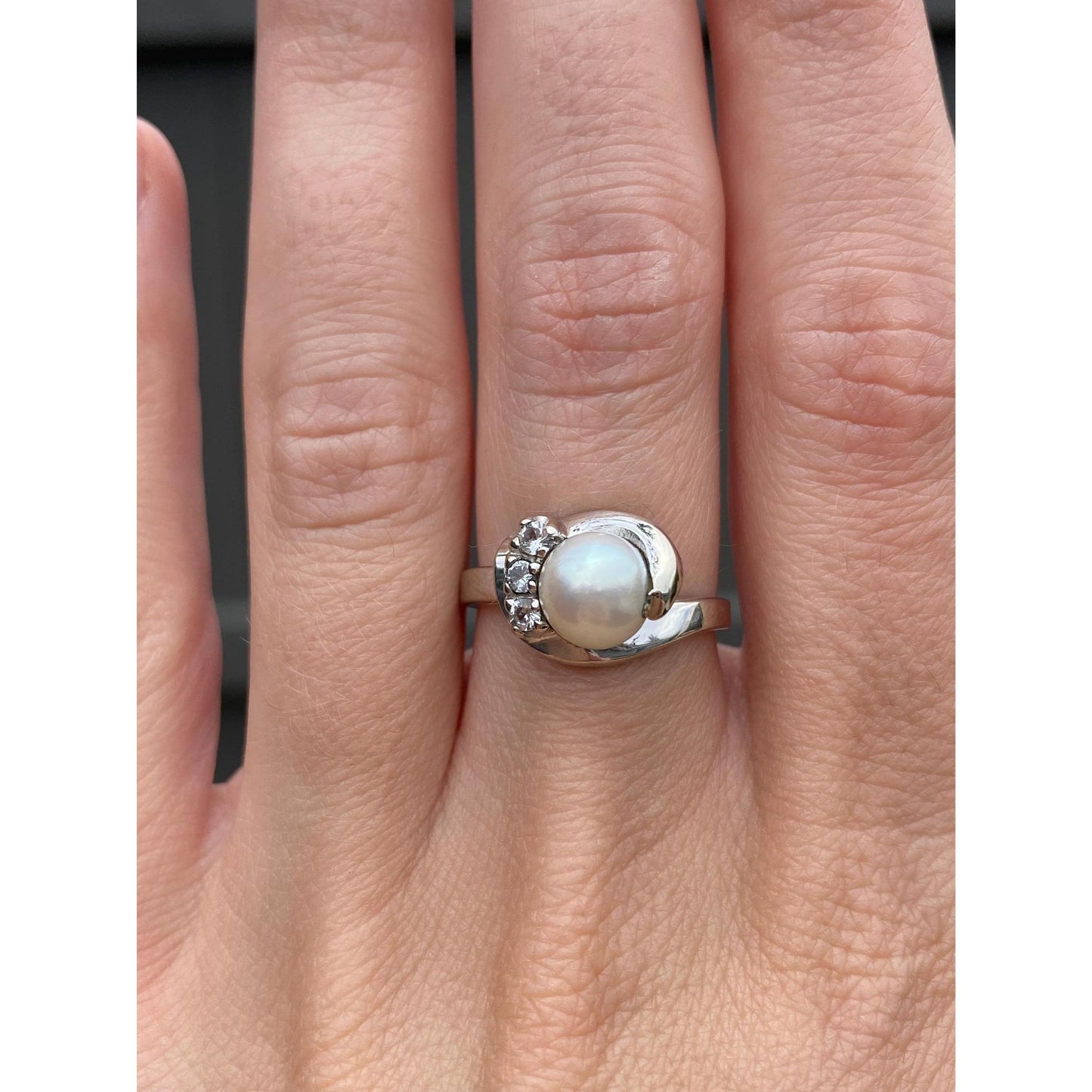 Vintage Solid 14k White Gold Pearl Clear Quartz Ring - Size 6