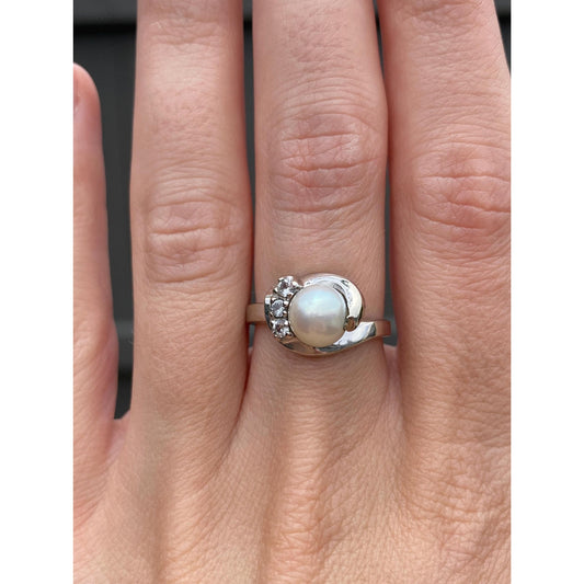 Vintage Solid 14k White Gold Pearl Clear Quartz Ring - Size 6