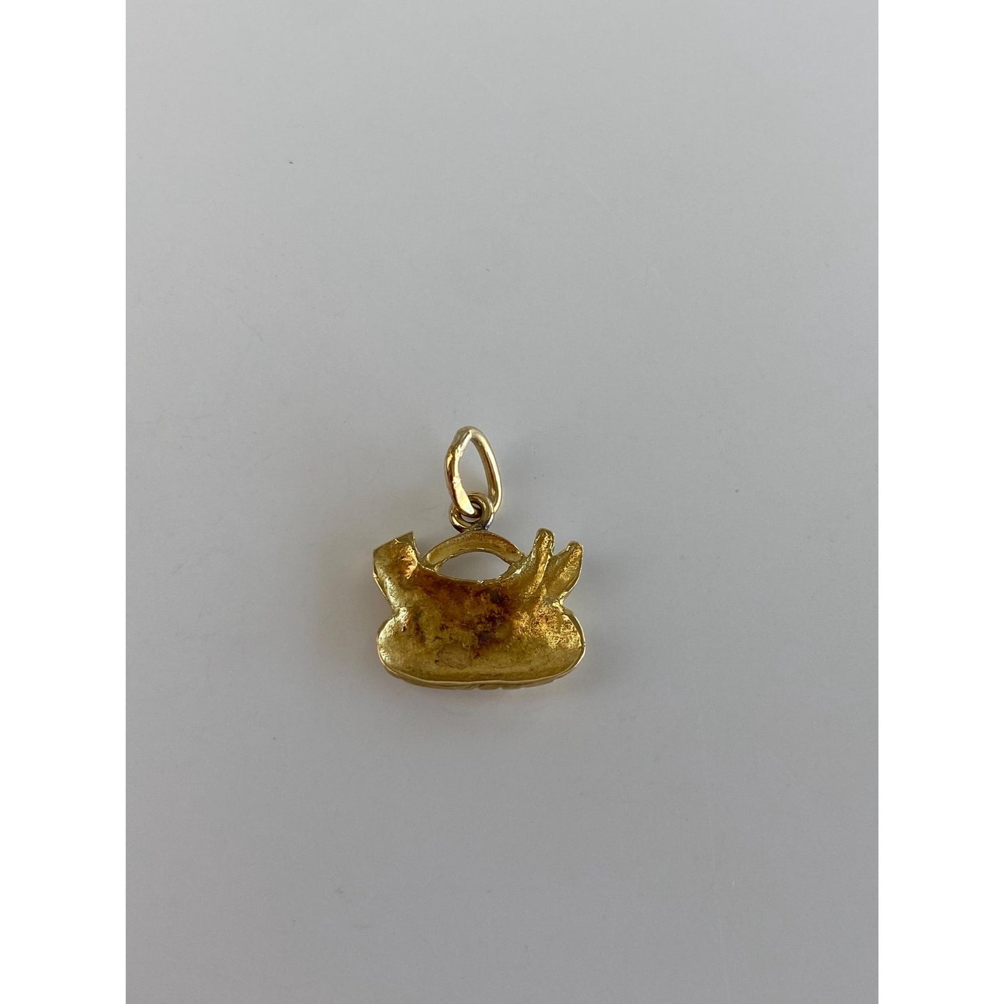 Vintage Solid 18k Yellow Gold Charm