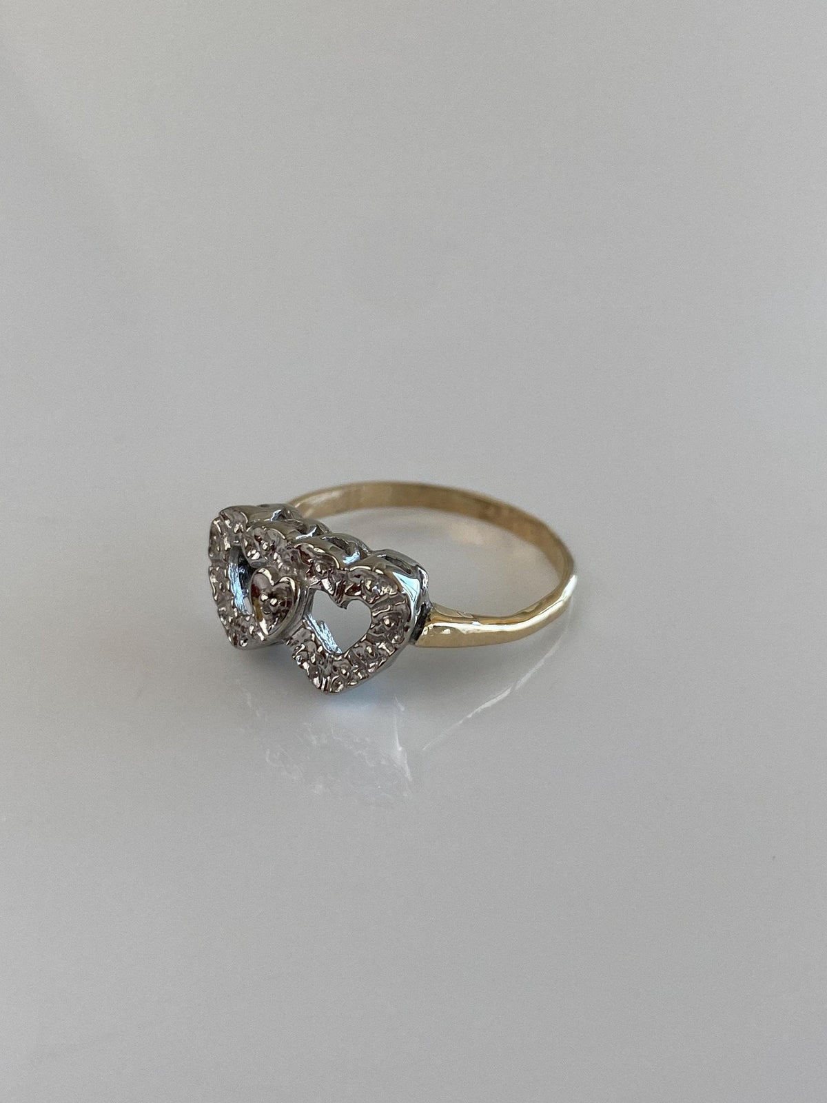 Vintage Solid 10k White & Yellow Gold Hearts Ring - Size 5.75