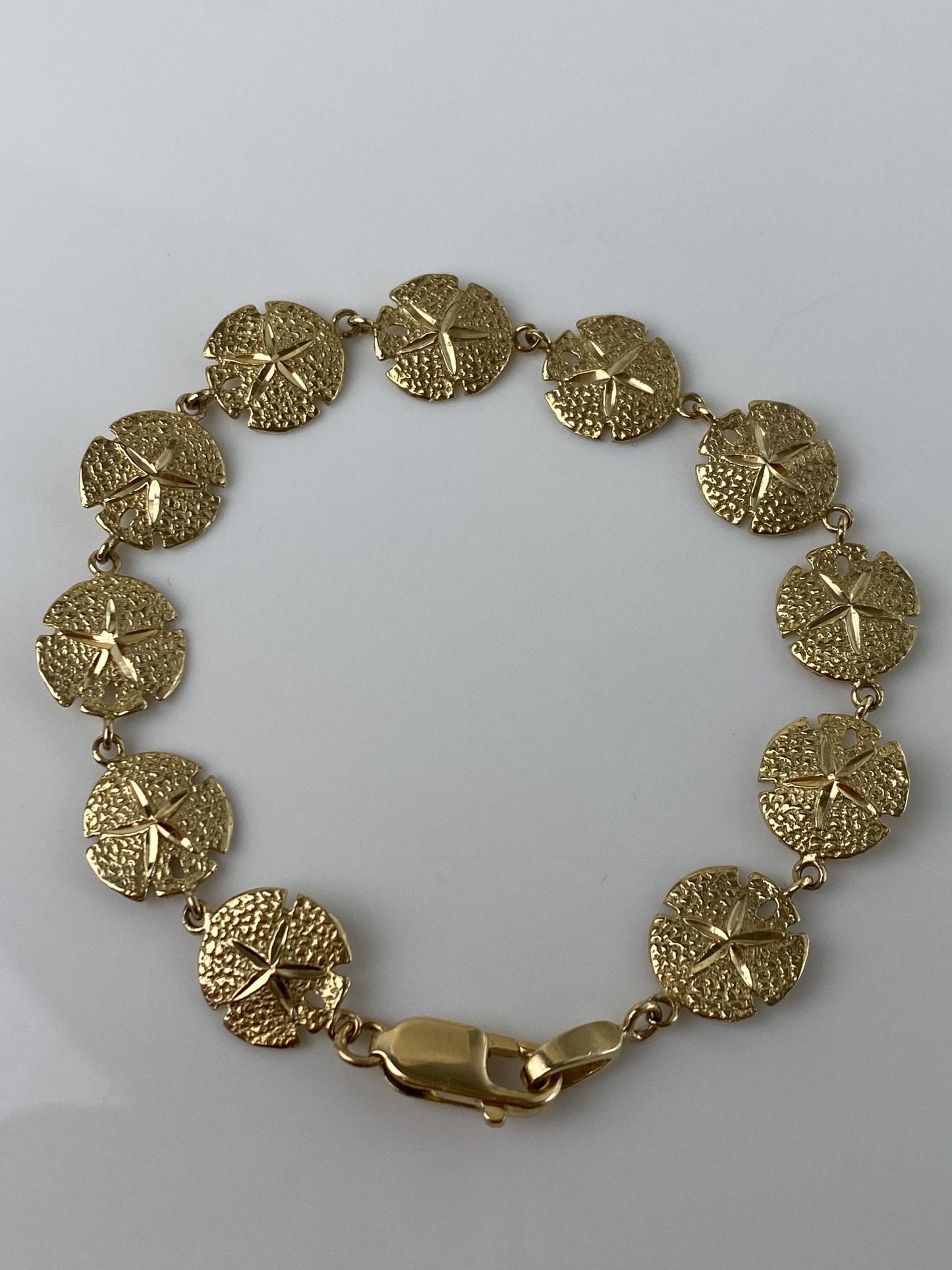 Vintage Solid 14k Yellow Gold Sand Dollar Link Bracelet - 7.25 inches