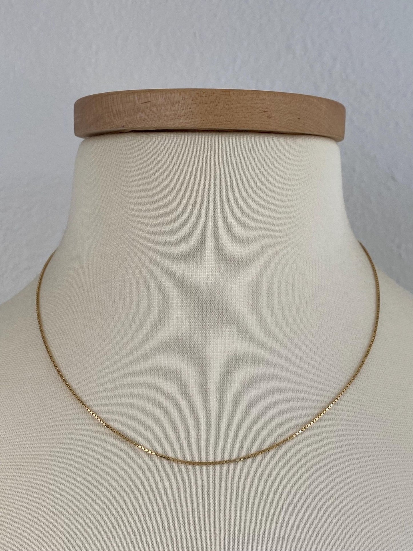 Vintage Solid 14k Yellow Gold Box Chain Necklace - 18.25 inches