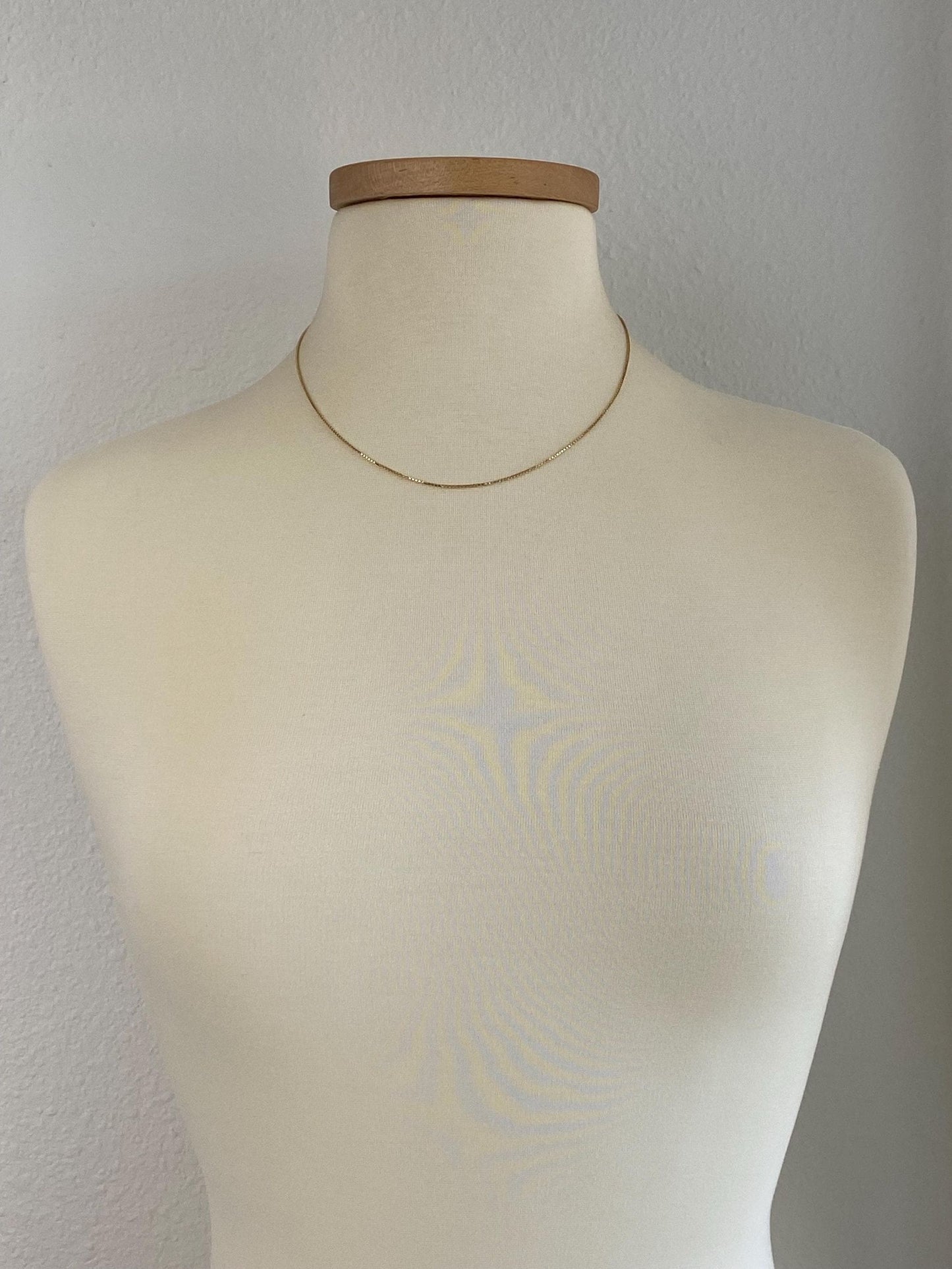 Vintage Solid 14k Yellow Gold Box Chain Necklace - 18.25 inches