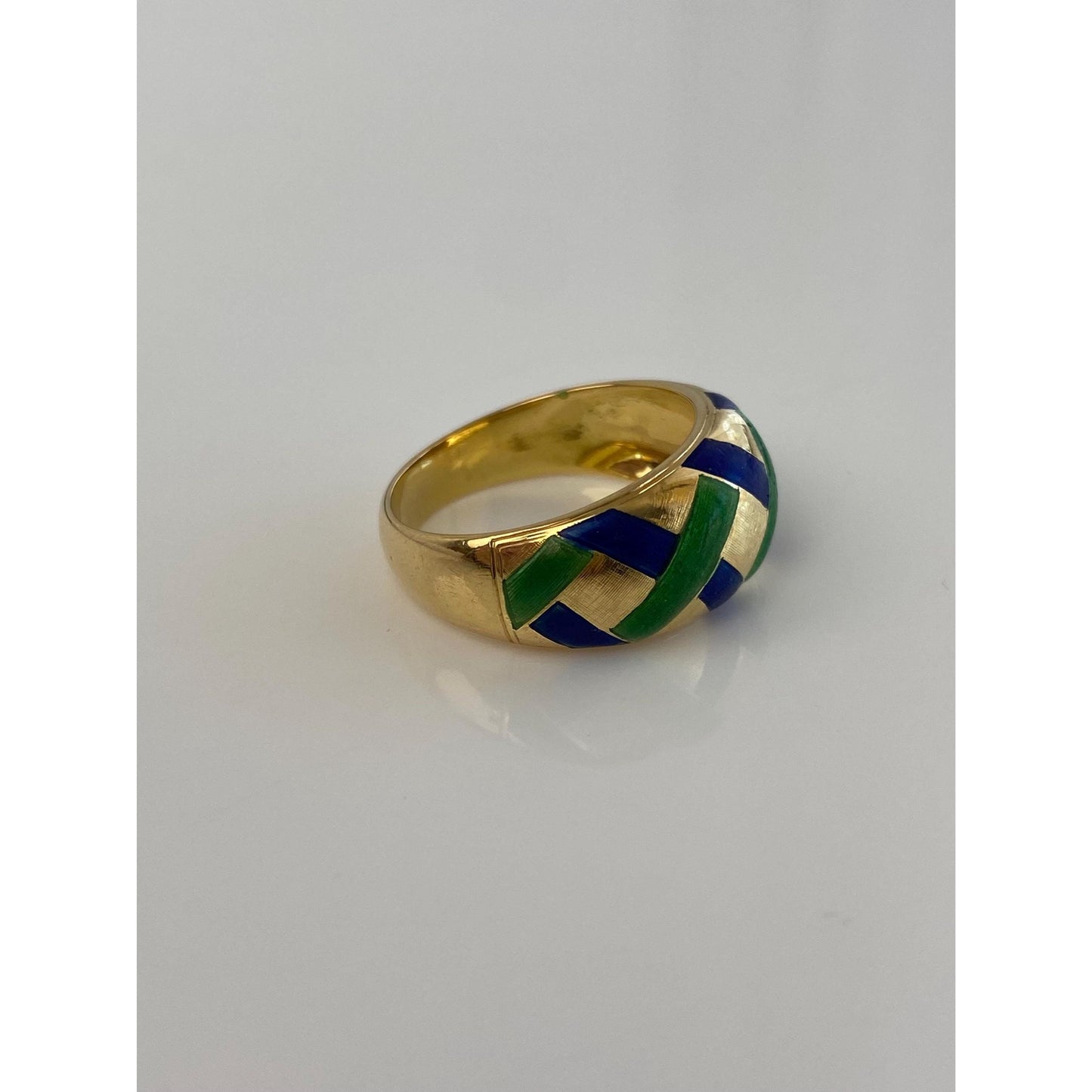 Vintage Solid 18k Yellow Gold Enamel Ring Band - Size 7