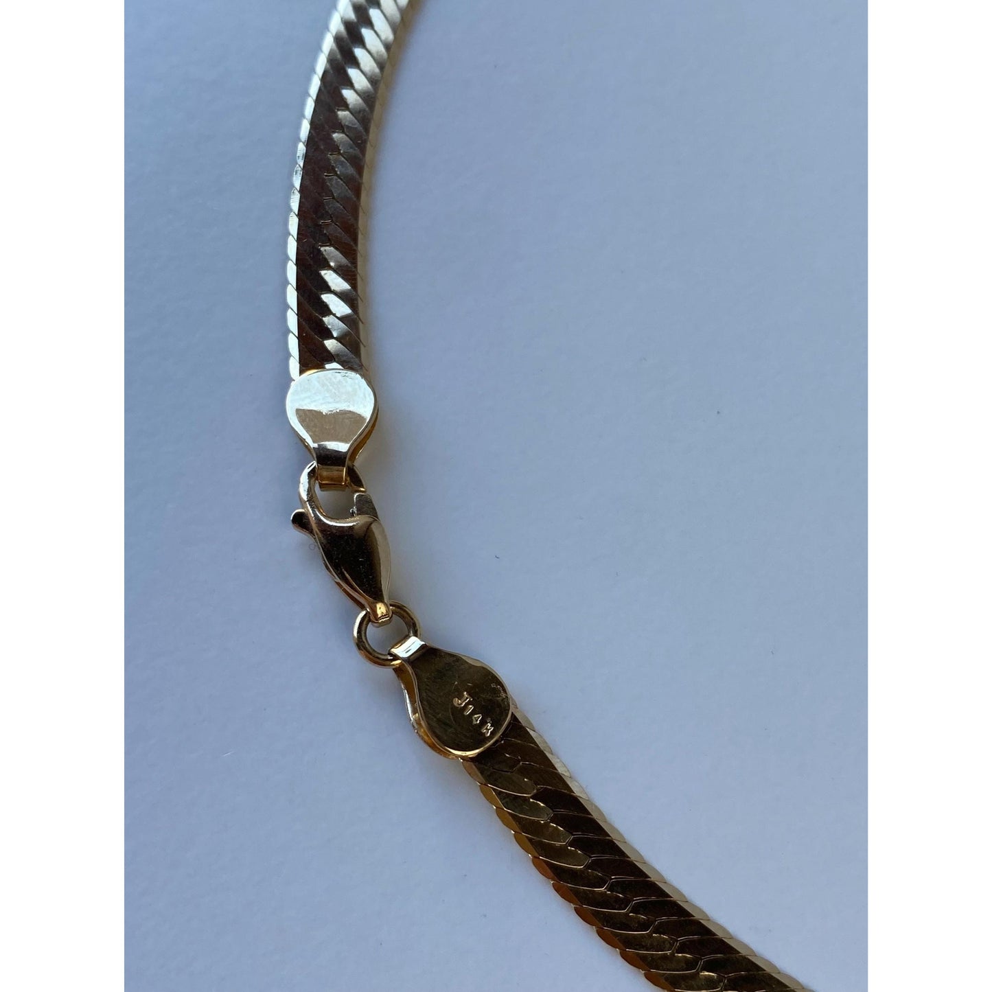 Vintage Solid 14k Yellow Gold Chunky Herringbone Chain Necklace - 17.75 inches
