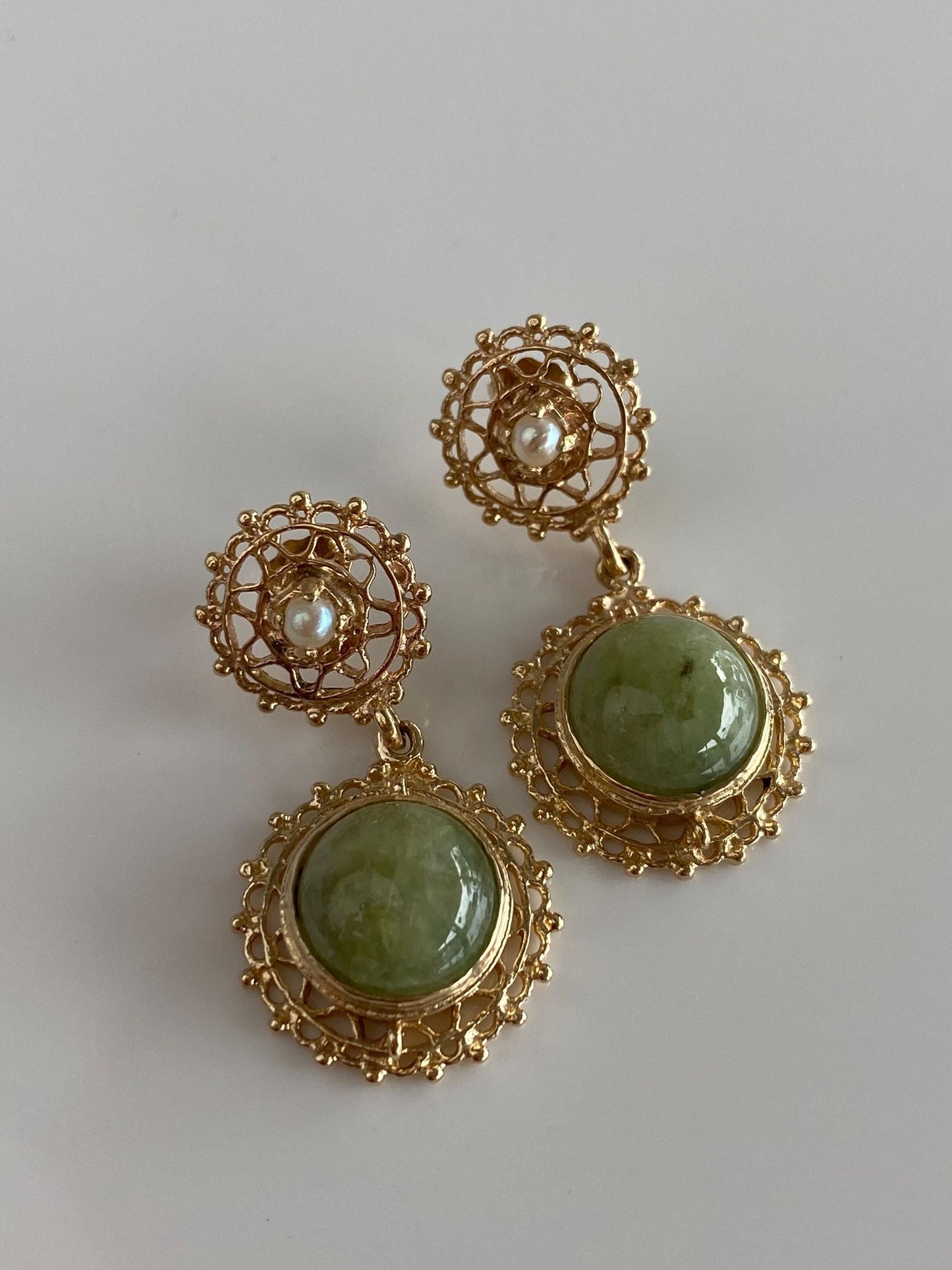 Vintage Solid 14k Yellow Gold Jade Pearl Ornate Open Work Dangle Stud Earrings