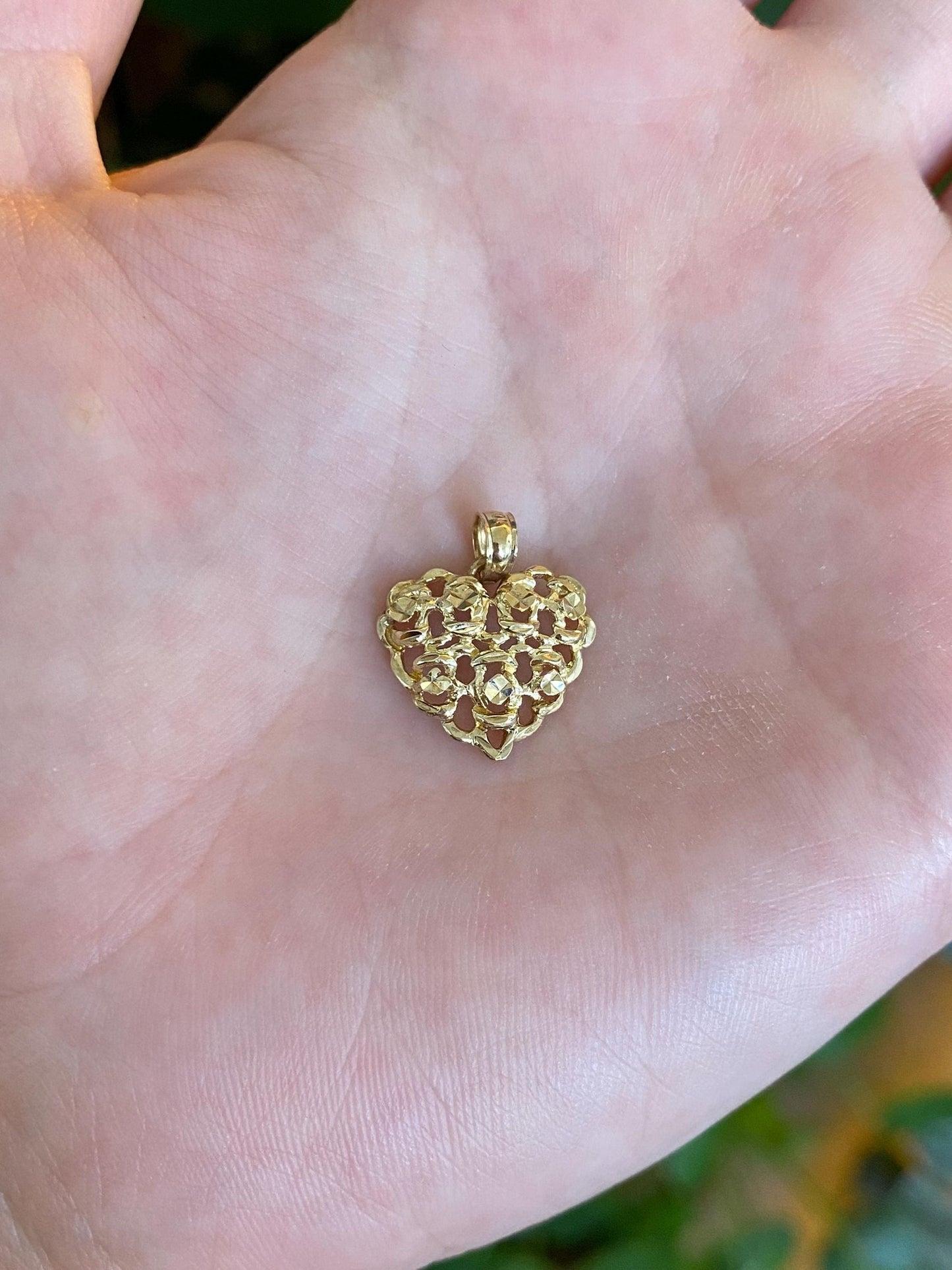 Vintage Solid 10k Yellow Gold Open Work Diamond Cut Heart Charm
