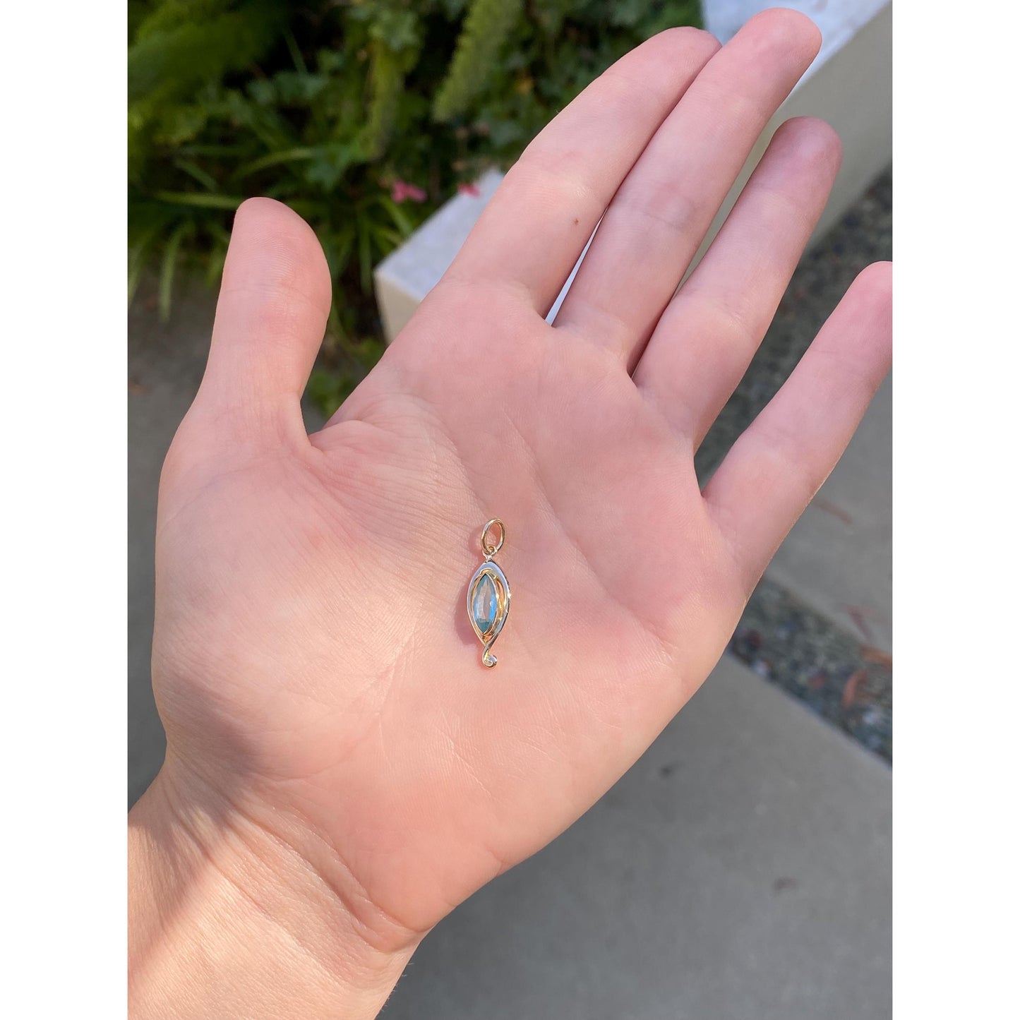 Vintage Solid 10k Yellow Gold Light Blue Cubic Zirconia Stick Pin Conversion Charm