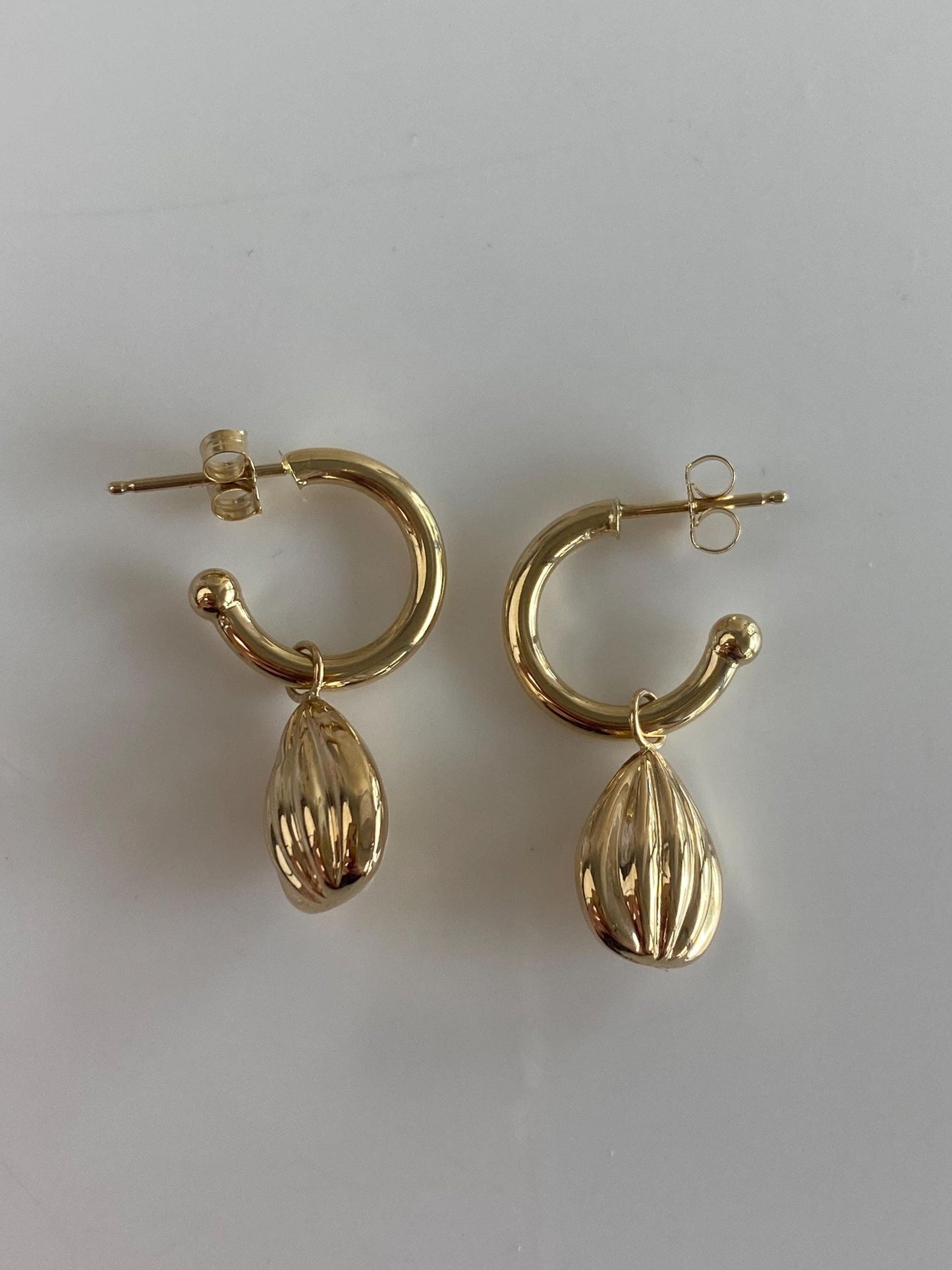 Vintage 14k Yellow Gold Lined Hoop Charms on Hoop Earrings
