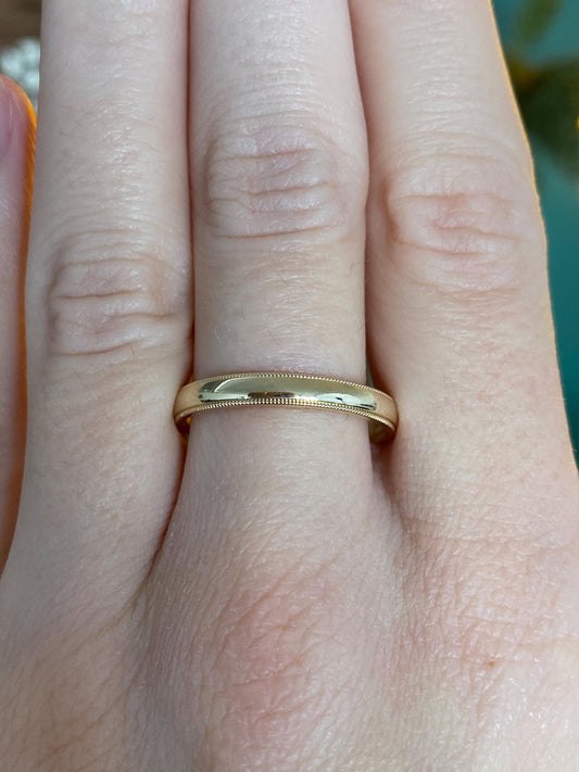 Vintage Solid 14k Yellow Gold Miligrain Ring Band - Size 8.75