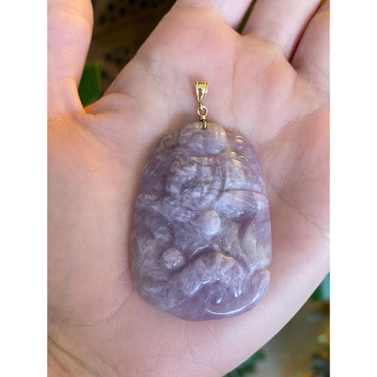 Vintage Solid 14k Yellow Gold Purple Jade Carved Charm