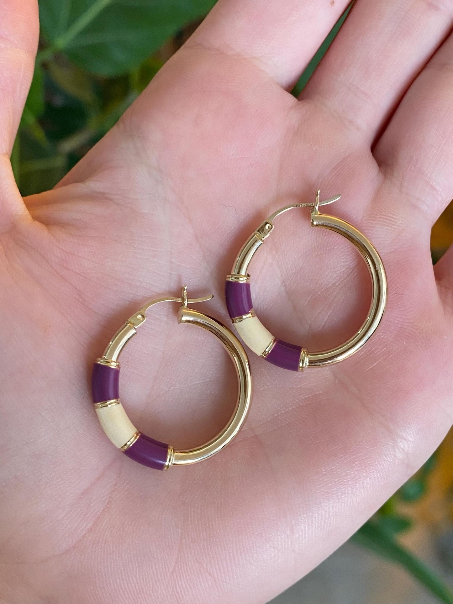 Vintage 14k Yellow Gold Purple White Enamel Hoop Earrings