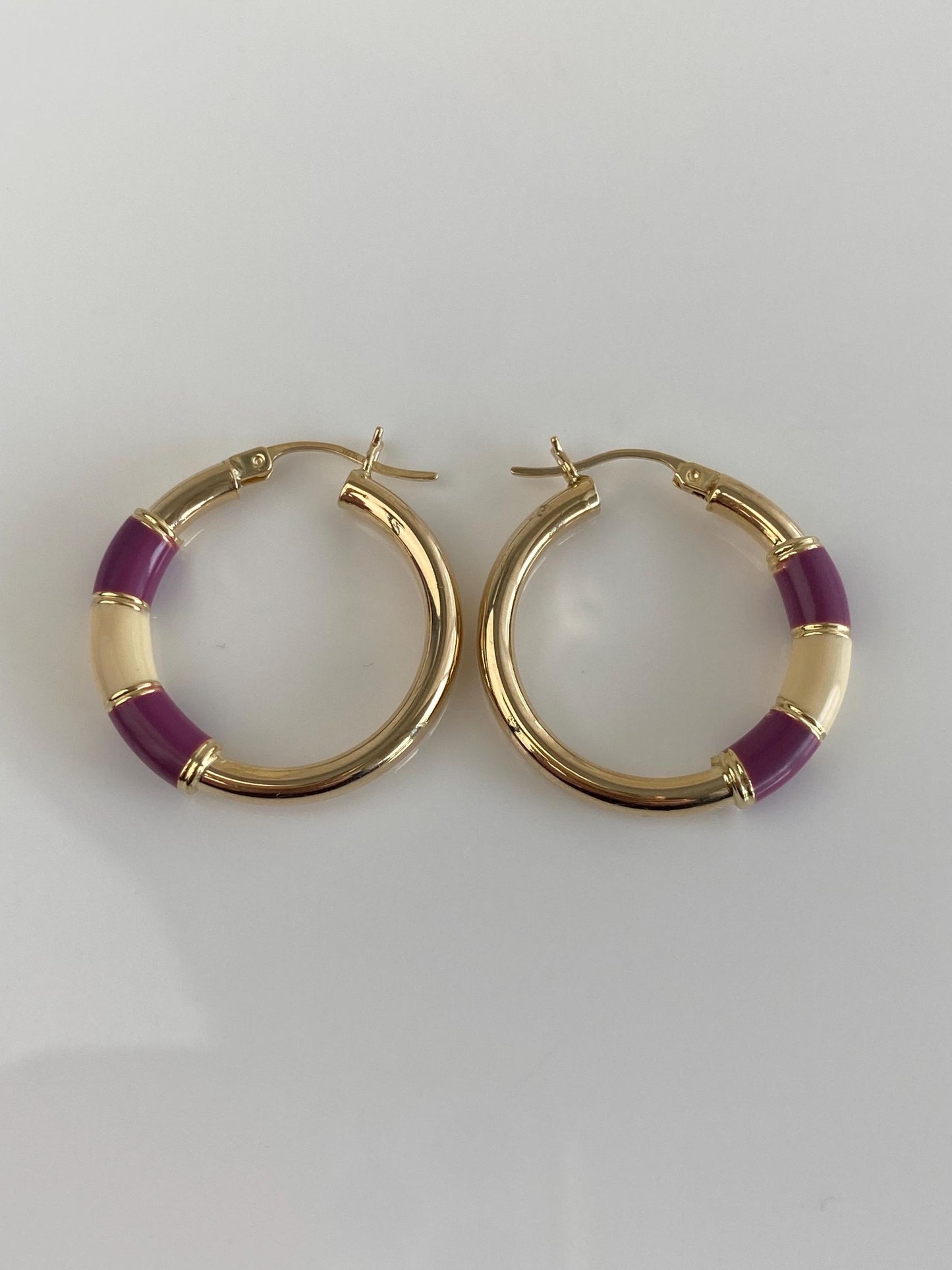 Vintage 14k Yellow Gold Purple White Enamel Hoop Earrings