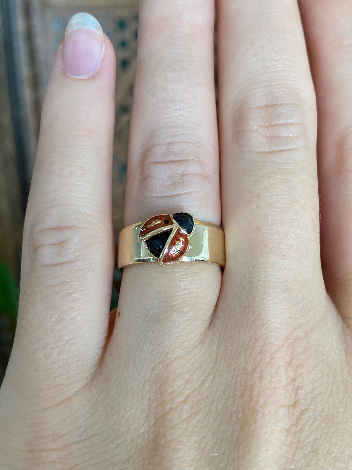 Vintage Solid 14k Yellow Gold Red Black Enamel Lady Bug Ring Band - Size 6.5