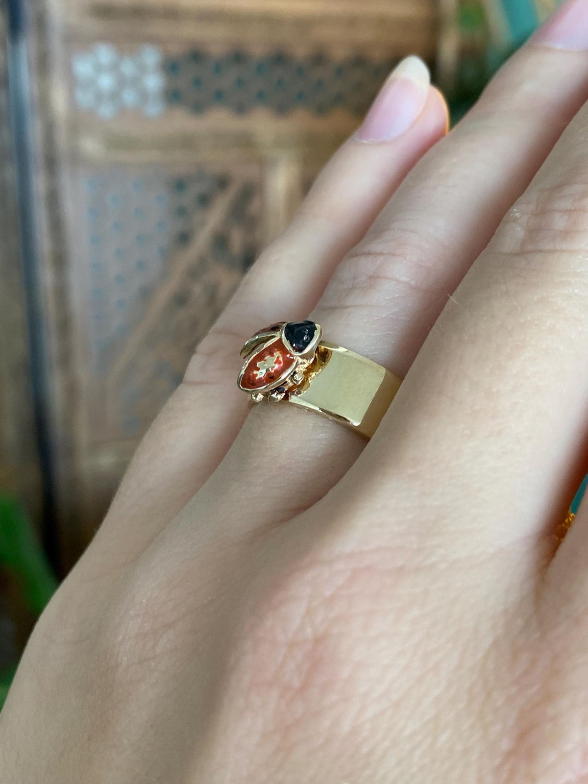 Vintage Solid 14k Yellow Gold Red Black Enamel Lady Bug Ring Band - Size 6.5