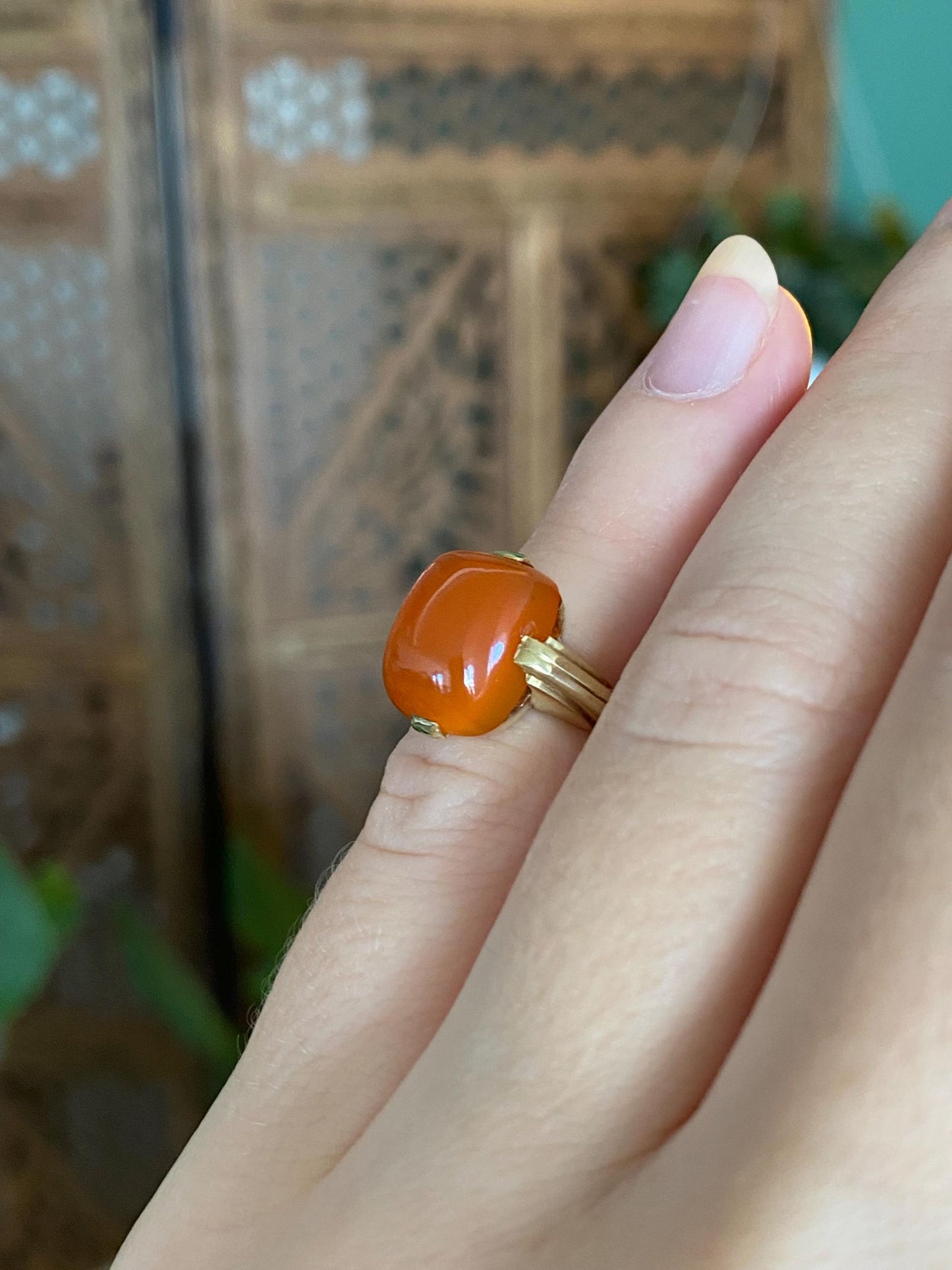 Vintage Solid 14k Yellow Gold Carnelian Ring - Size 1.75